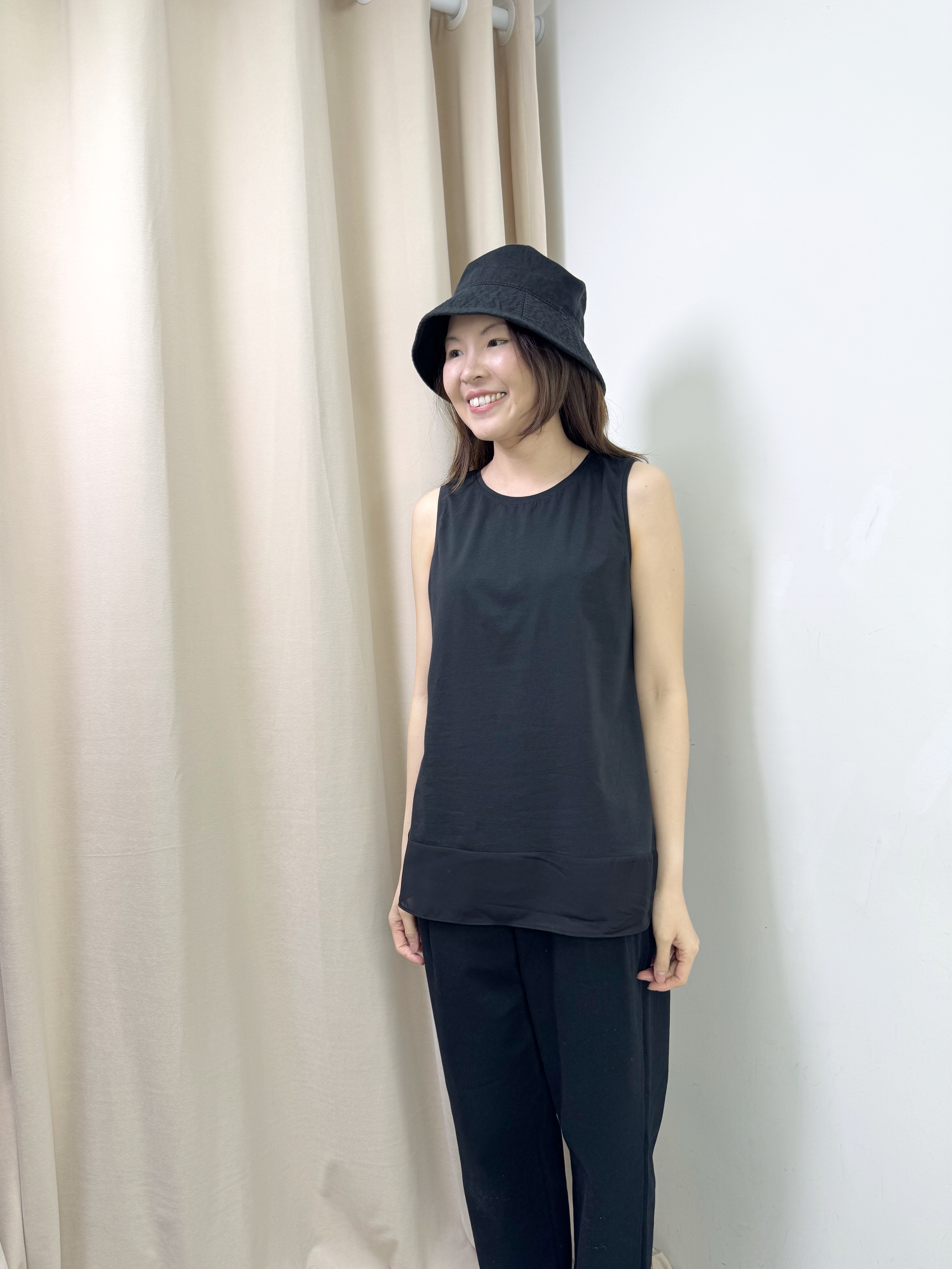 拼雪紡下襬背心（4色）