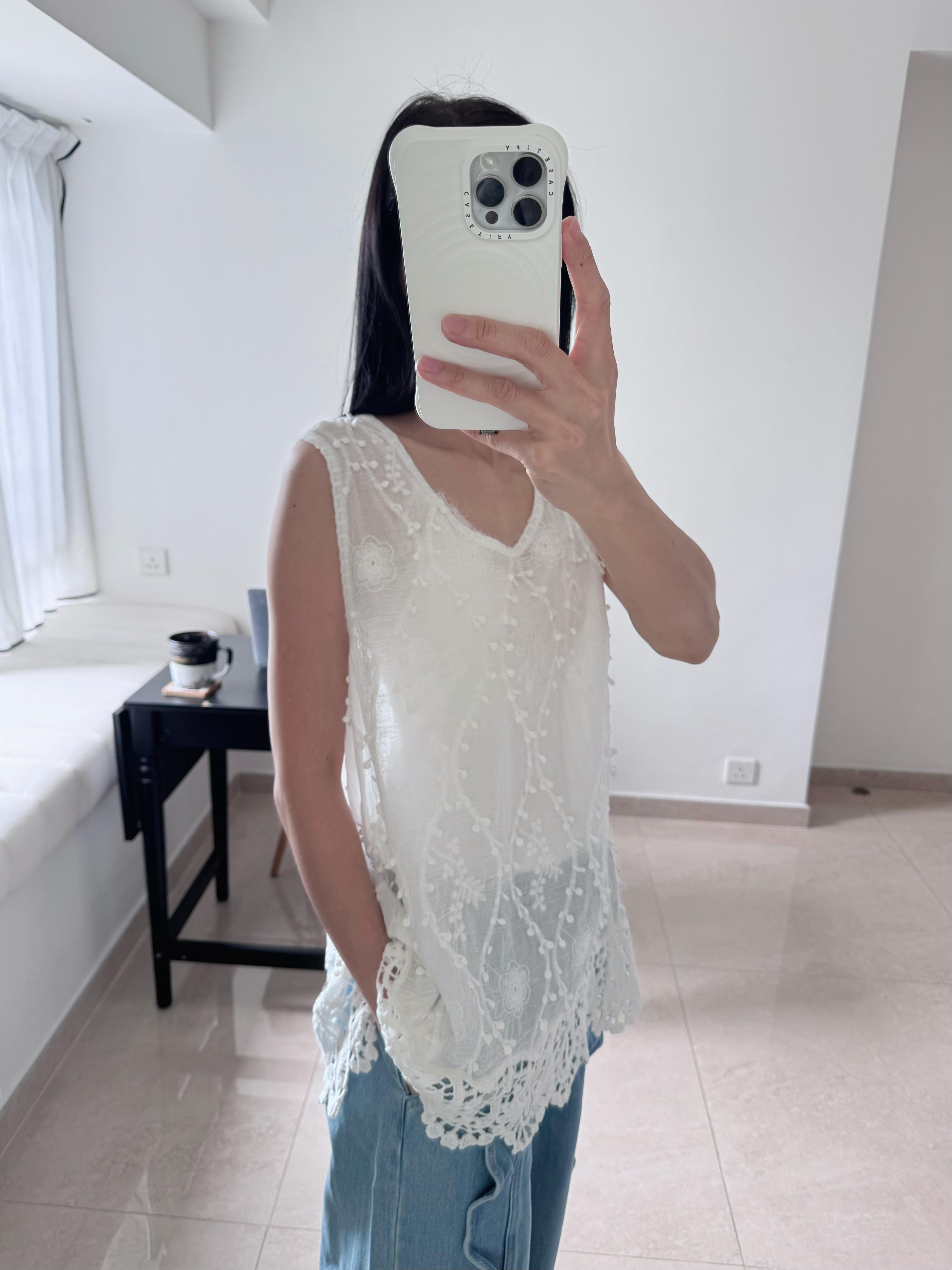 Textured lace top (Ivory)