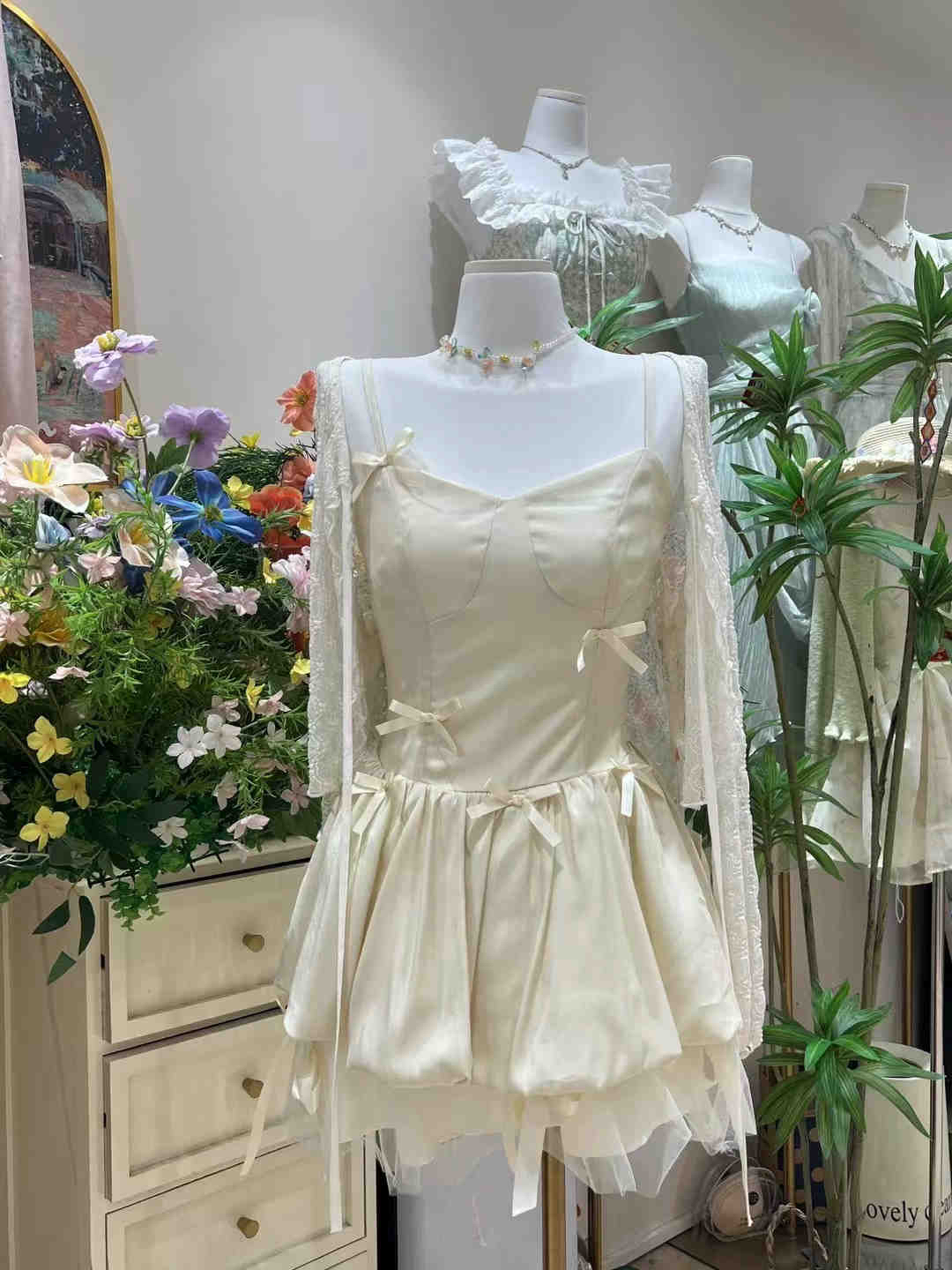 DR334甜美蓬蓬短裙