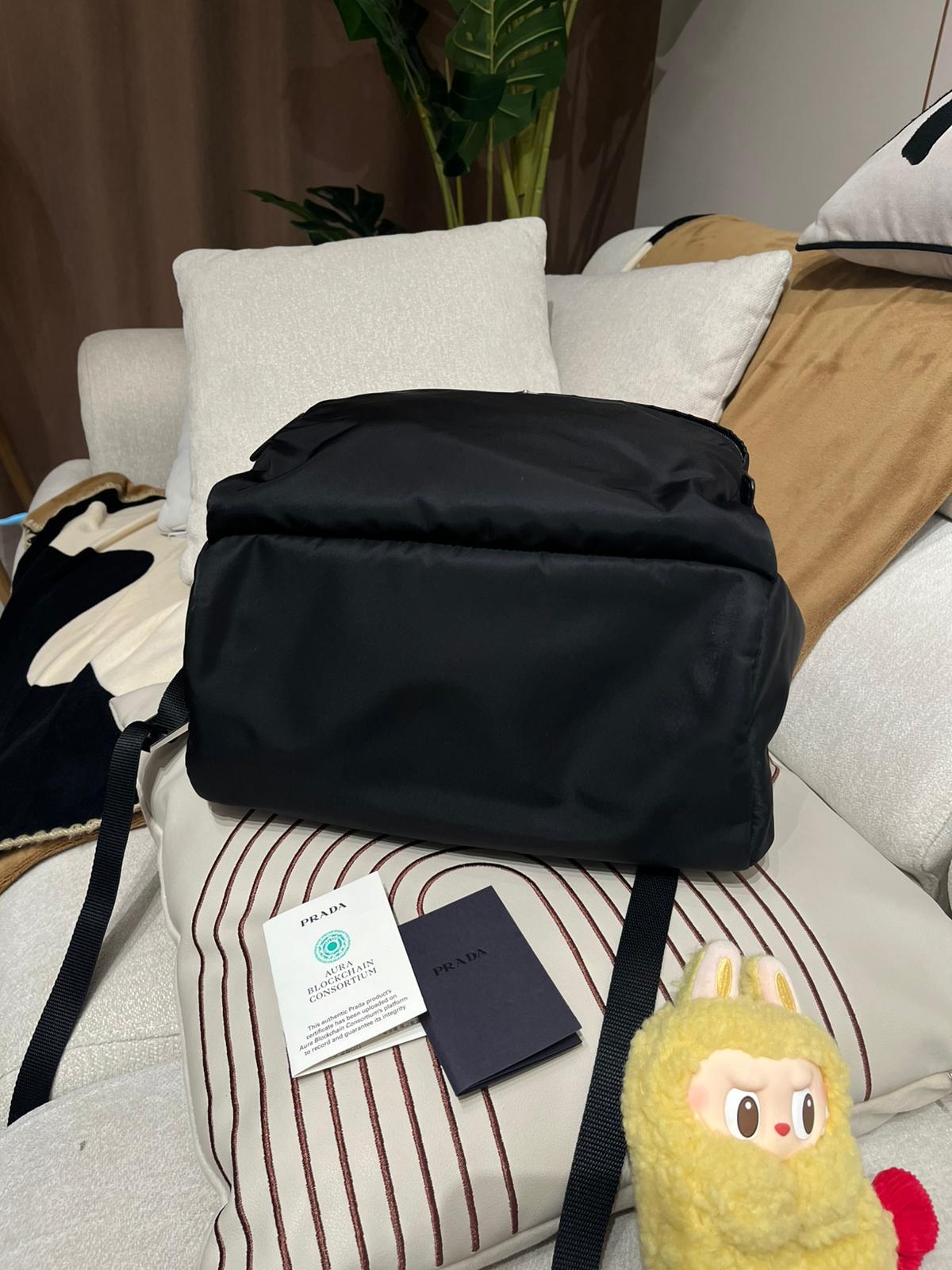 Prada re-nylon backpack  NFC ,100%Authentic ,98%new ✅ certificate card✅dust bag 🩵 專門店售價$19,500📣 