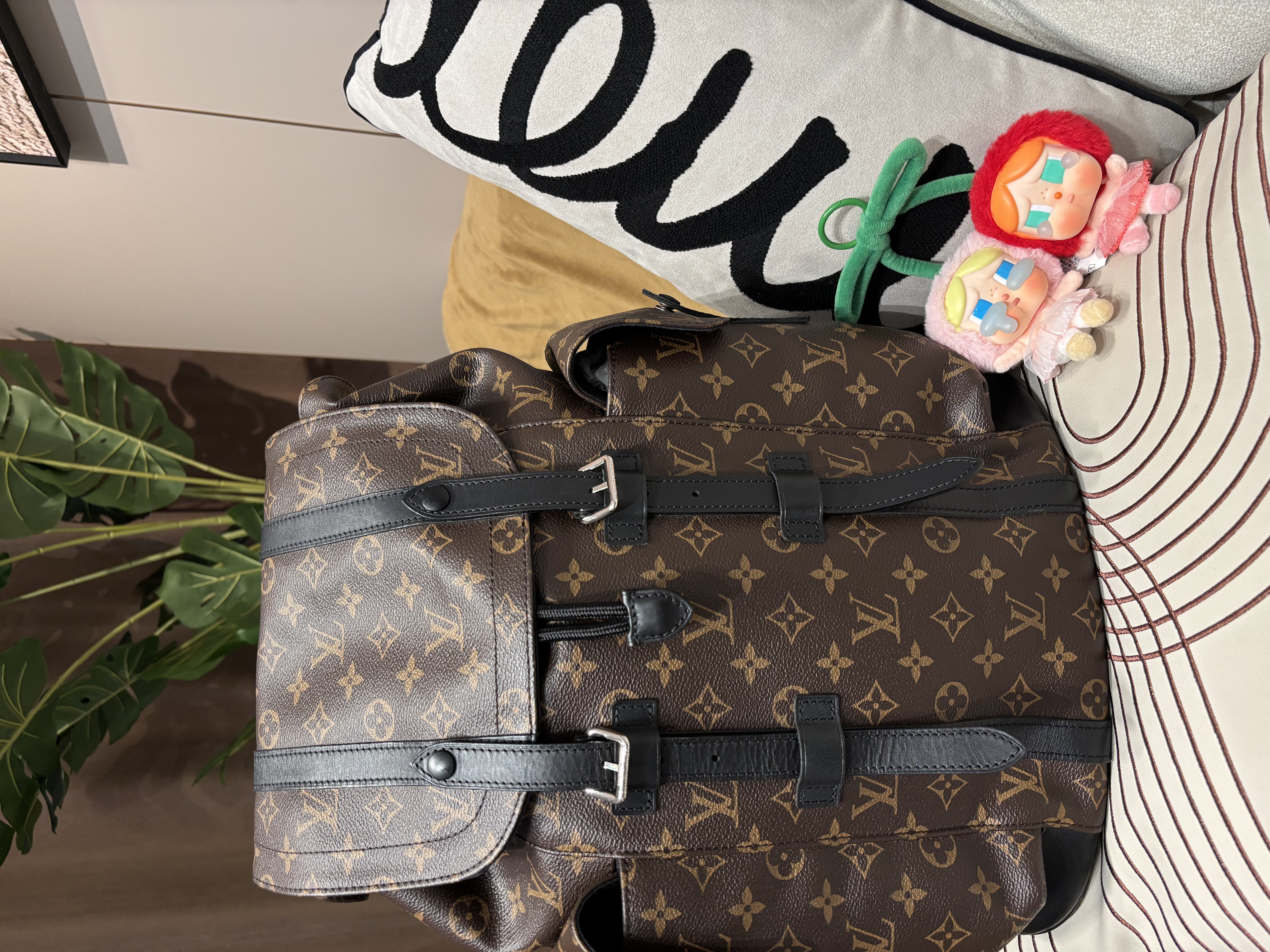 Lv backpack Christopher MM M43735 Monogram Macassar 100%Authentic,95%new✅dust bag ✨