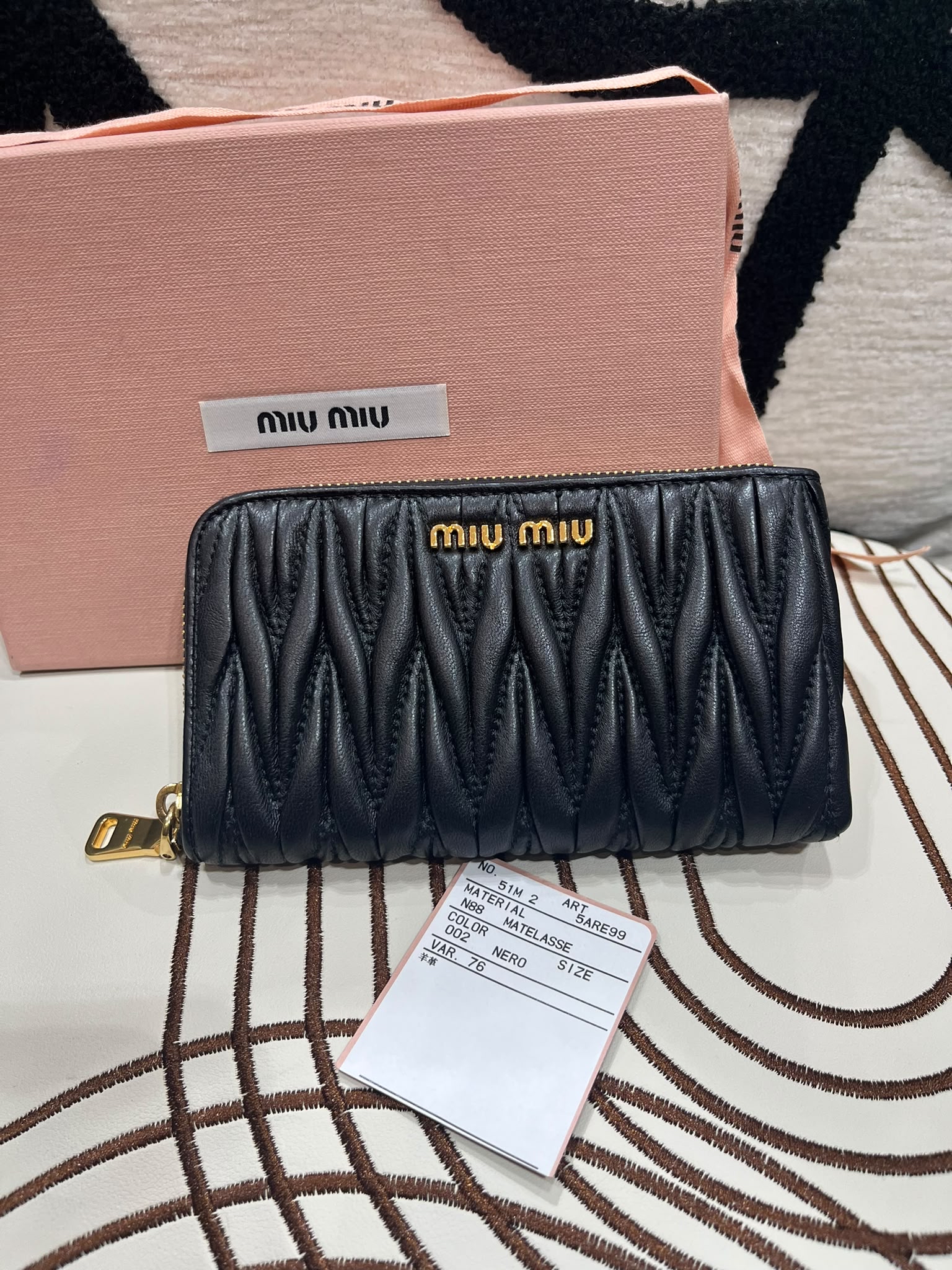 未使用品 Miu Miu Zip Wallet Black 100%Authentic, Unused 未使用品✅Box