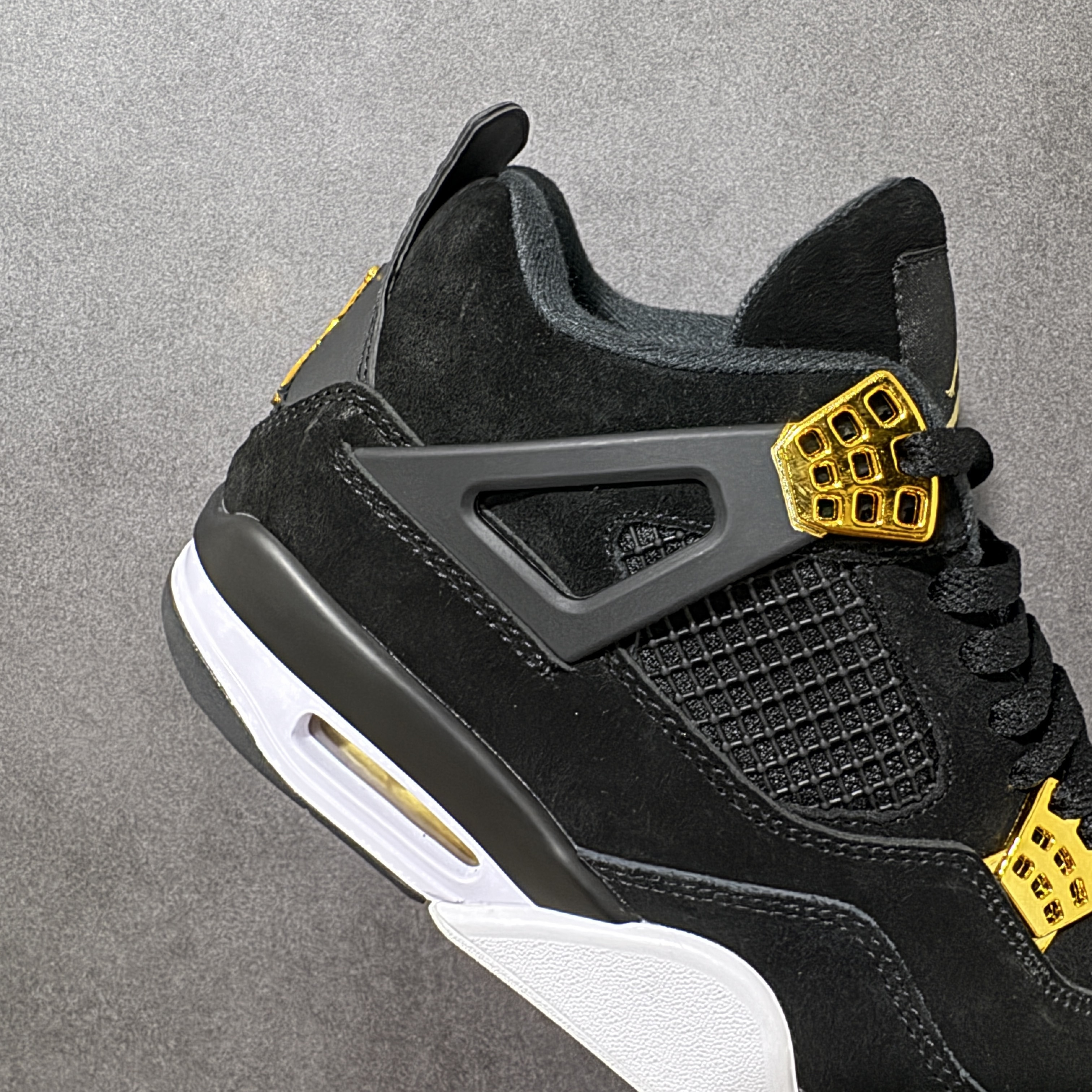 Air Jordan 4 Retro 'Royalty' 308497-032