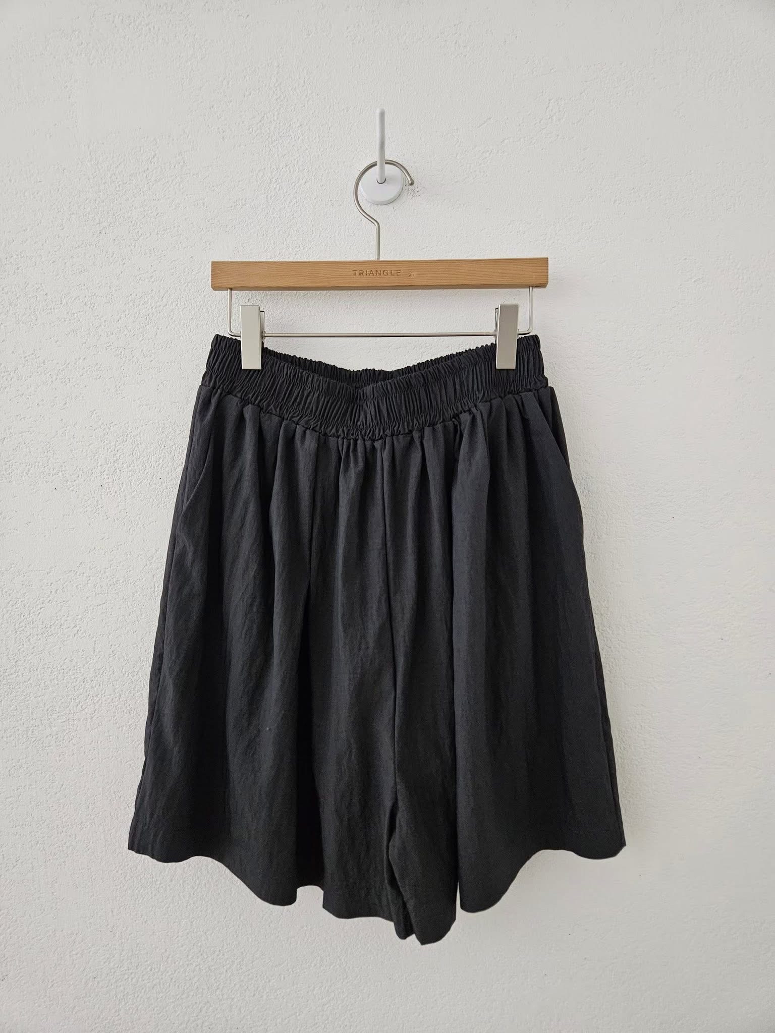 全橡筋腰爽料短褲