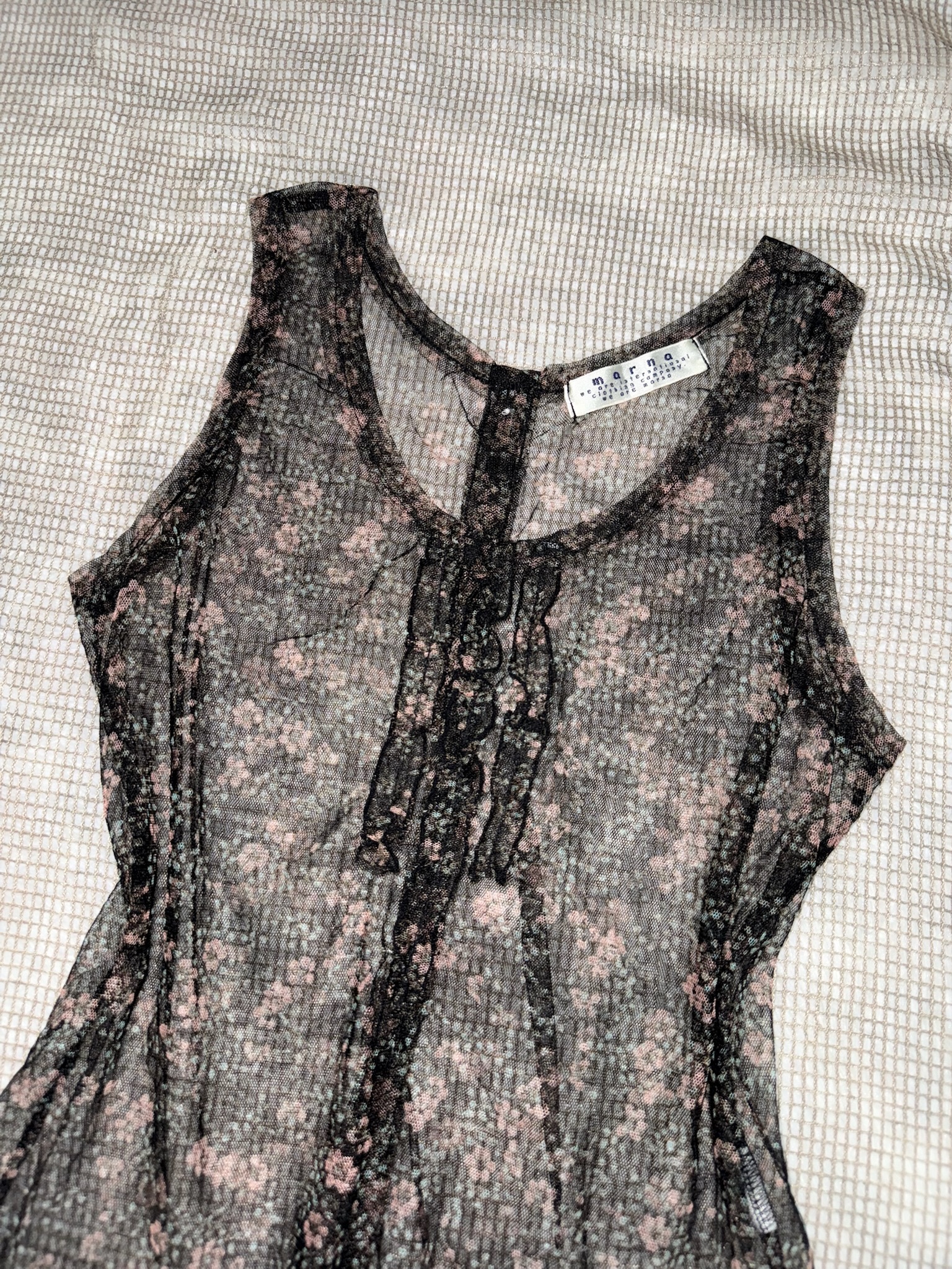 Dainty Rose Print Mesh Sleeveless Blouse