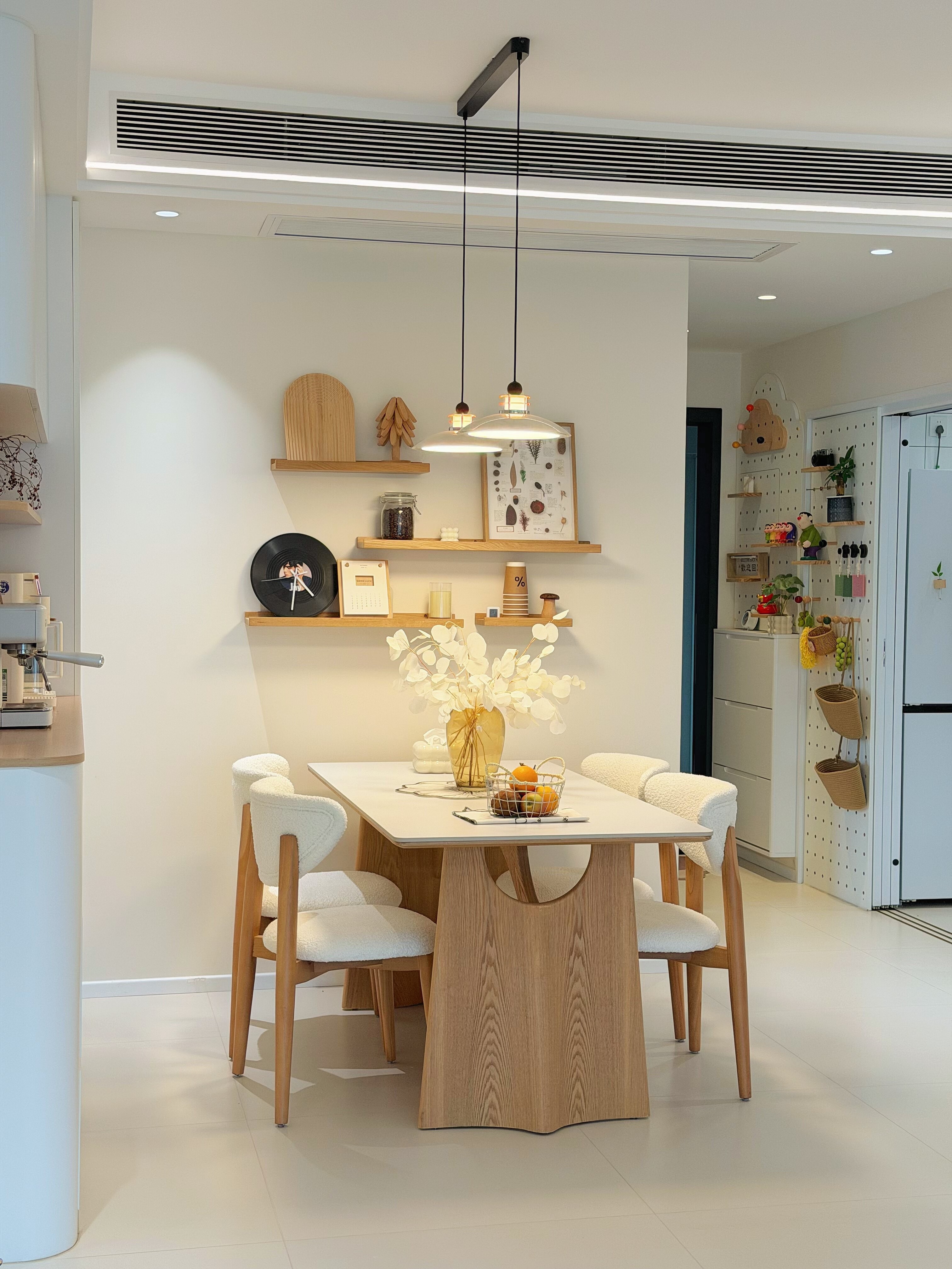 餐枱 家用新款岩板餐枱全套 原木色全托長方形簡約飯枱 dining table