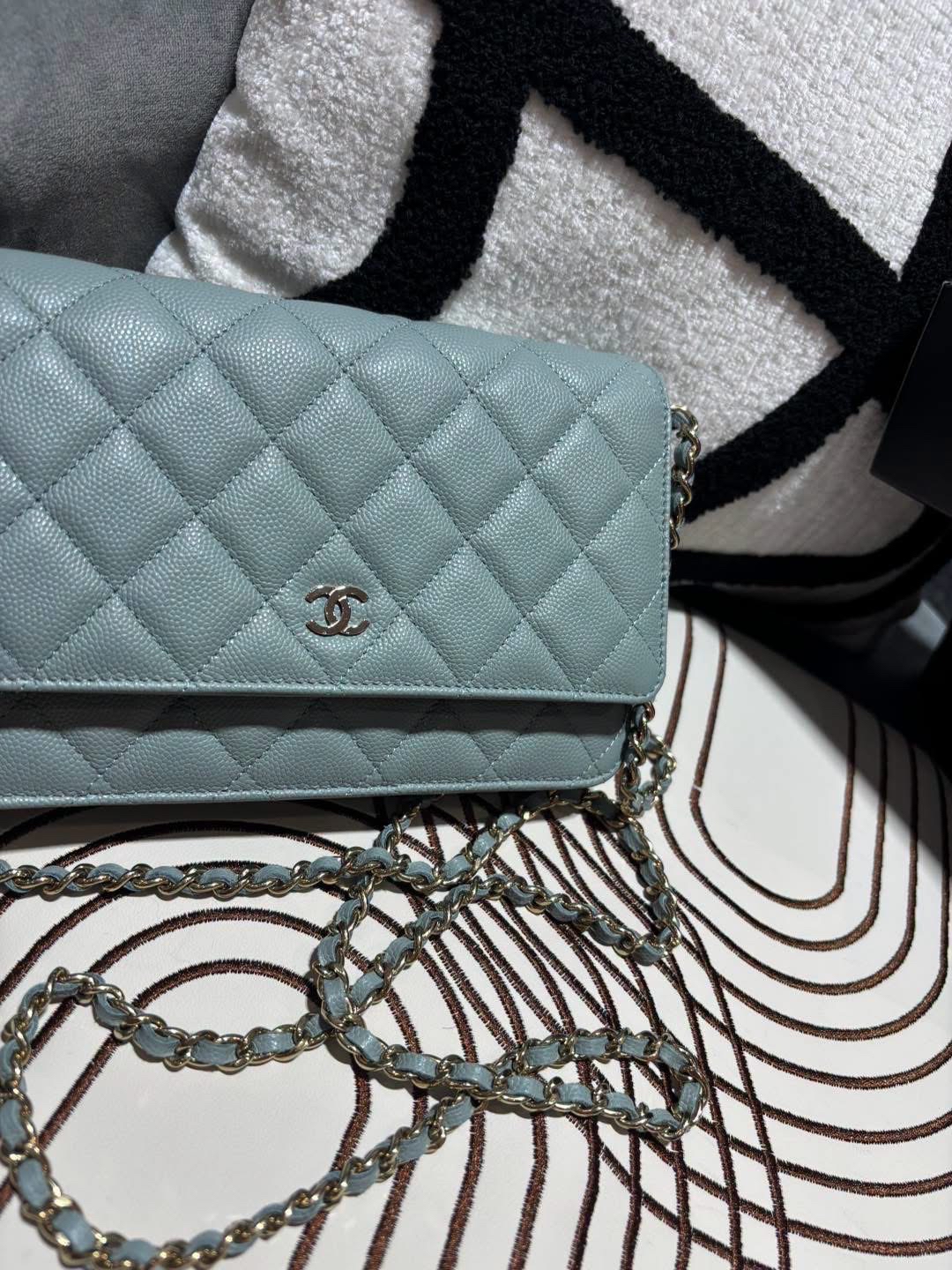 全新 Chanel Wallet On Chain 荔枝牛皮 100%Authentic, Brand New 全新 ✅晶片✅Dust bag✅Box
