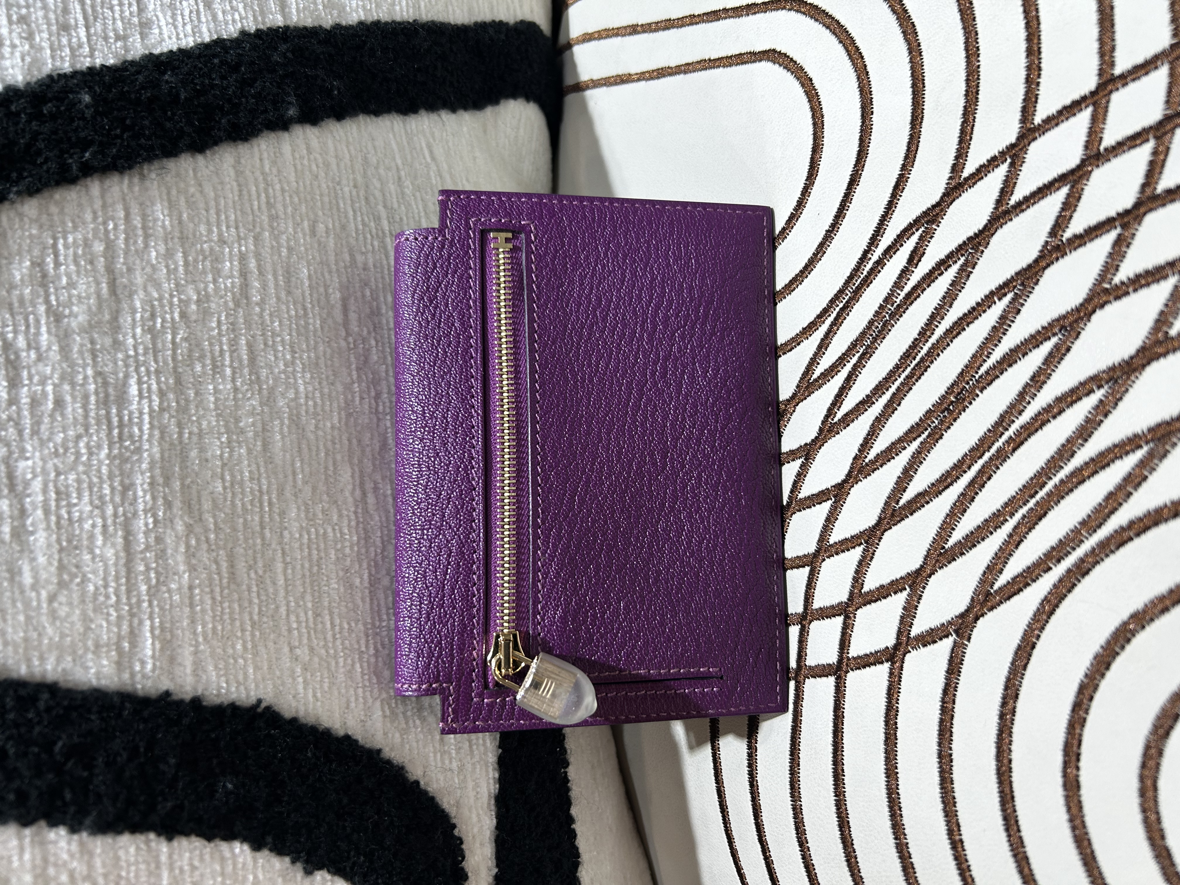 未使用品 Hermes Kelly Pocket Stamp Y 100%Authentic, Unused 未使用品 ✅Box