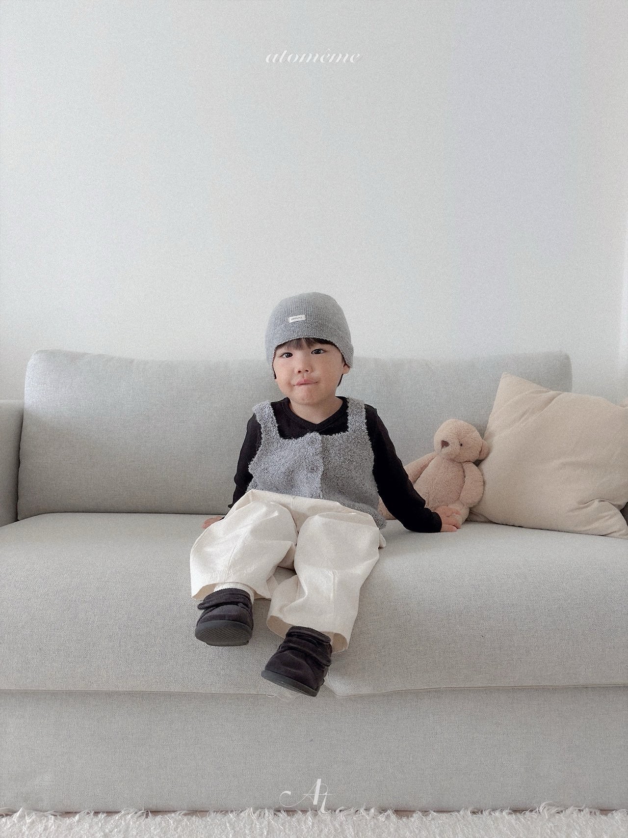 Atomeme | ecru knit vest