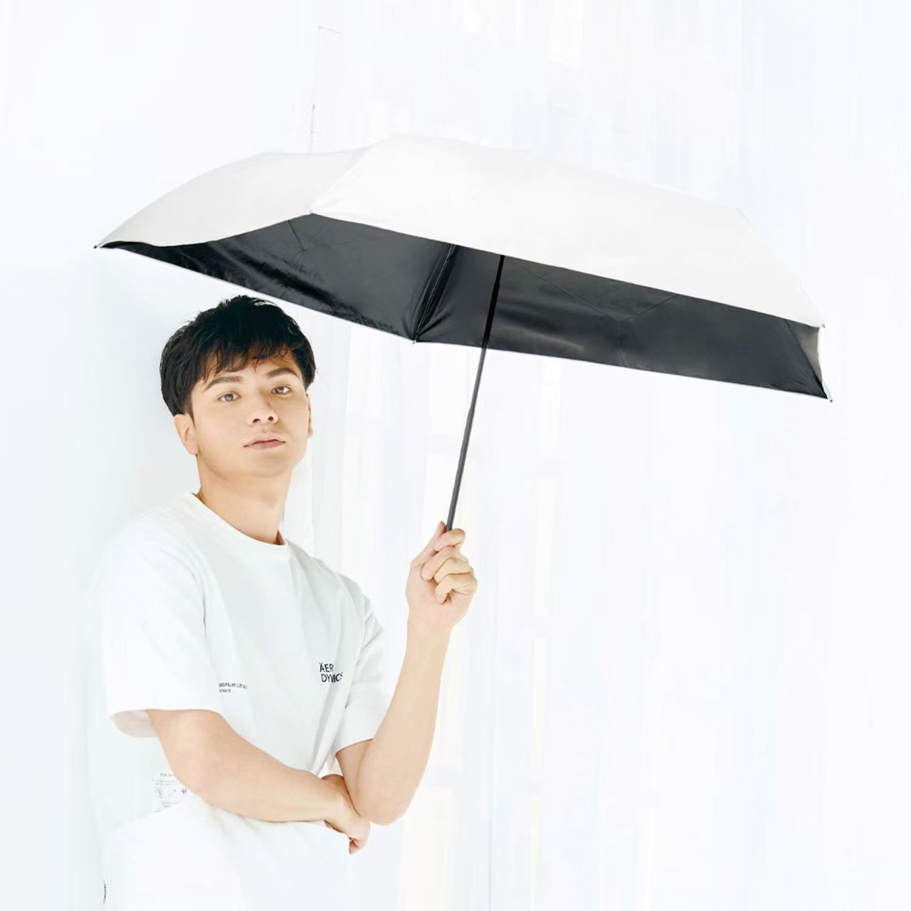 晴雨兩用！日本直送 超輕量 UPF50+防曬 Air Plus 縮骨遮｜60cm