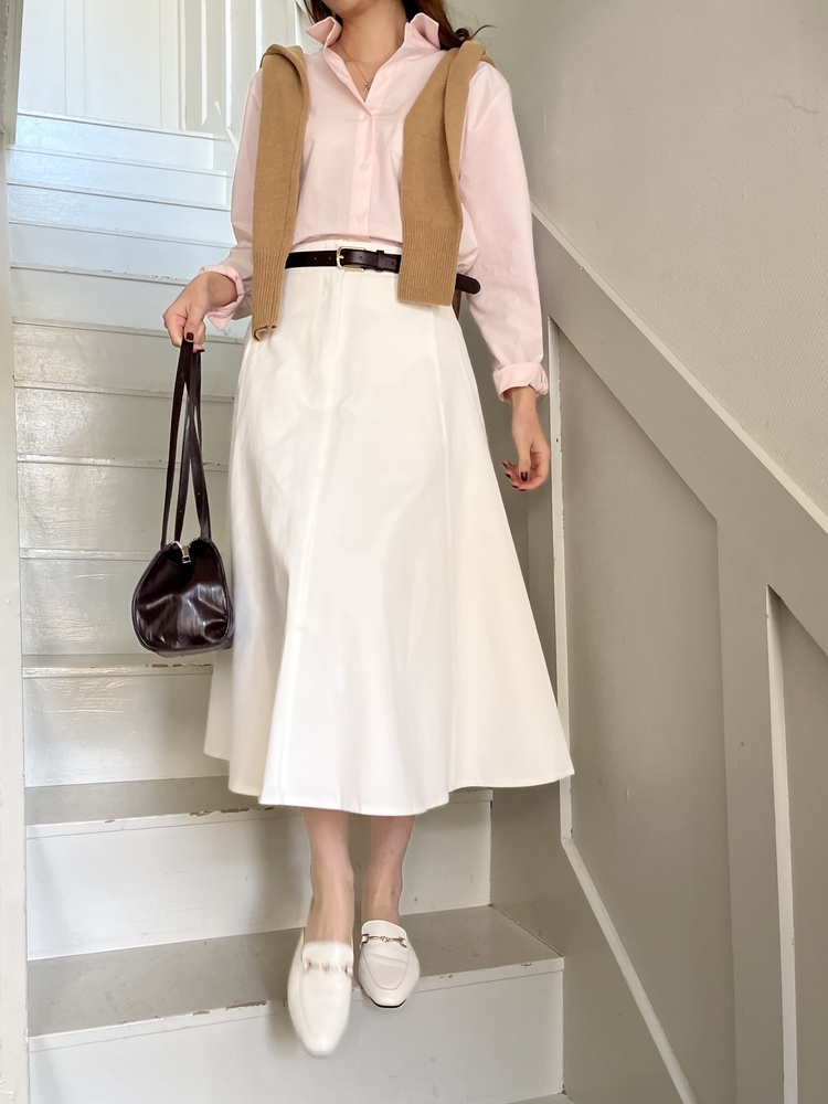 The Signature Flare Skirt (Ivory)