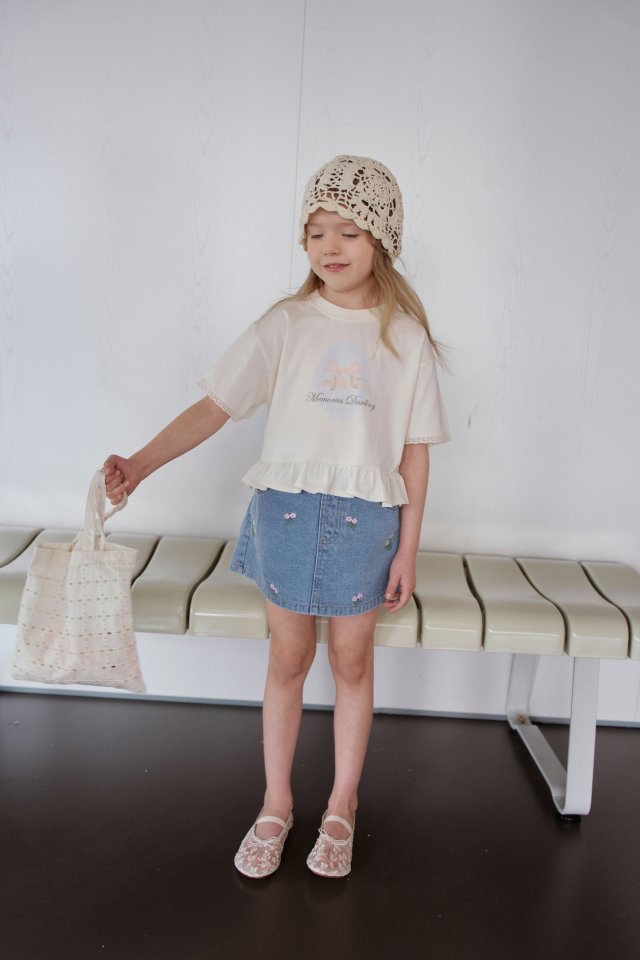 Momoann | Flower denim shorts(size 7(100-105)