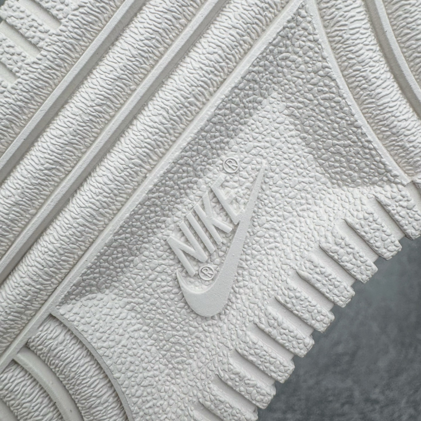 Nike Air Force 1 Low IQ1119-011