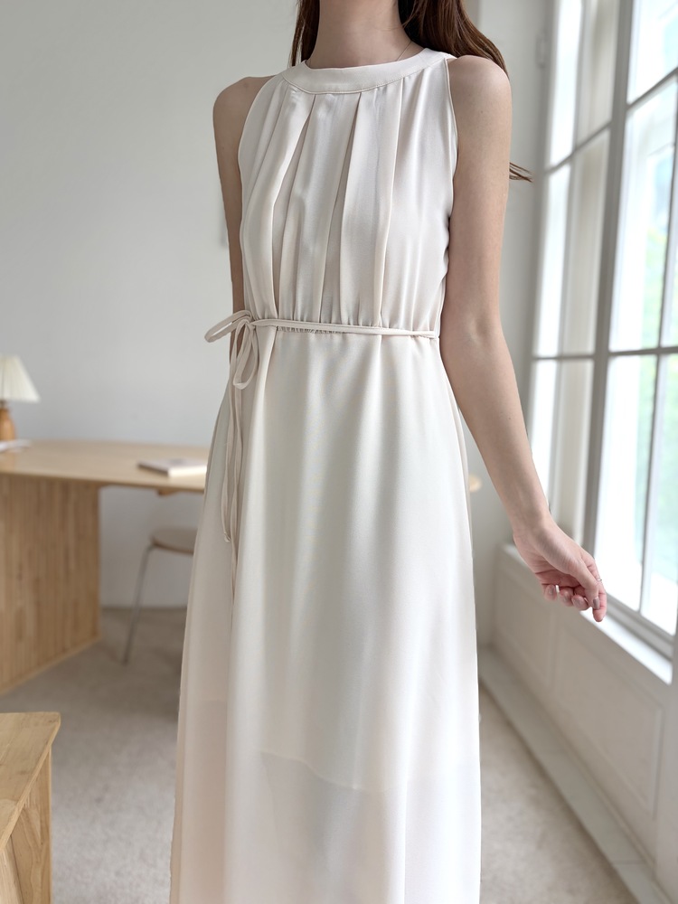 Pleated Halter Maxi Dress (Ivory)