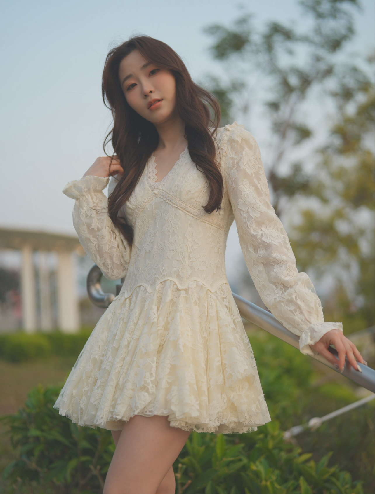 復古蕾絲迷你連身裙  