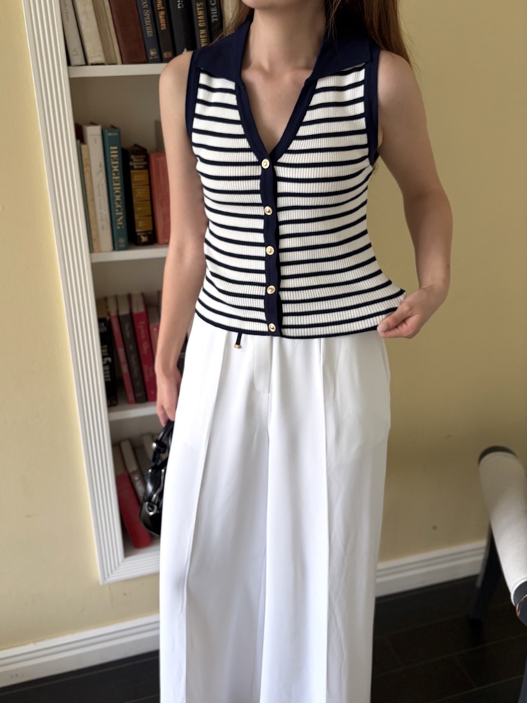 The Effortless Stripe Vest (Navy)