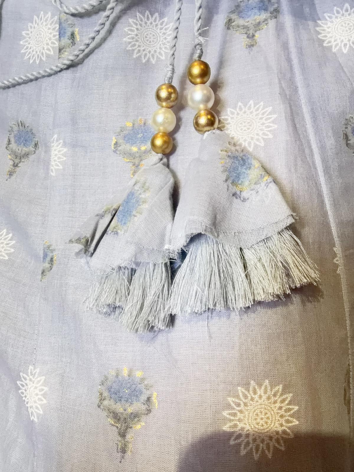 Fog Blue Dandelion with Rope OP 53" #1451