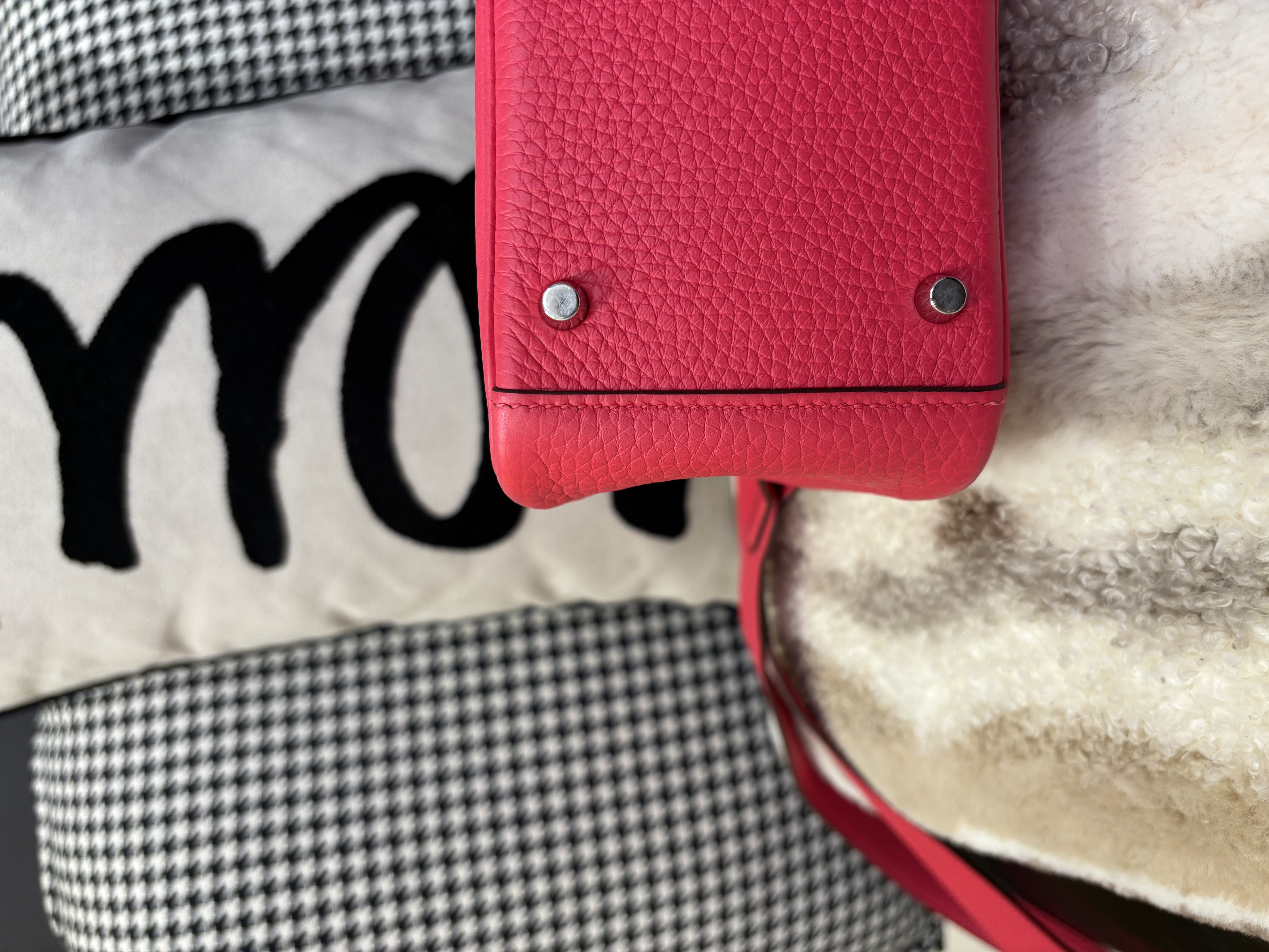 HERMES MINI LINDY ,STAMP Y, ROSE EXTREME CLEMENCE 100%Authentic ,99%new閑置品 ✅專門店收據✅dust bag ✅盒