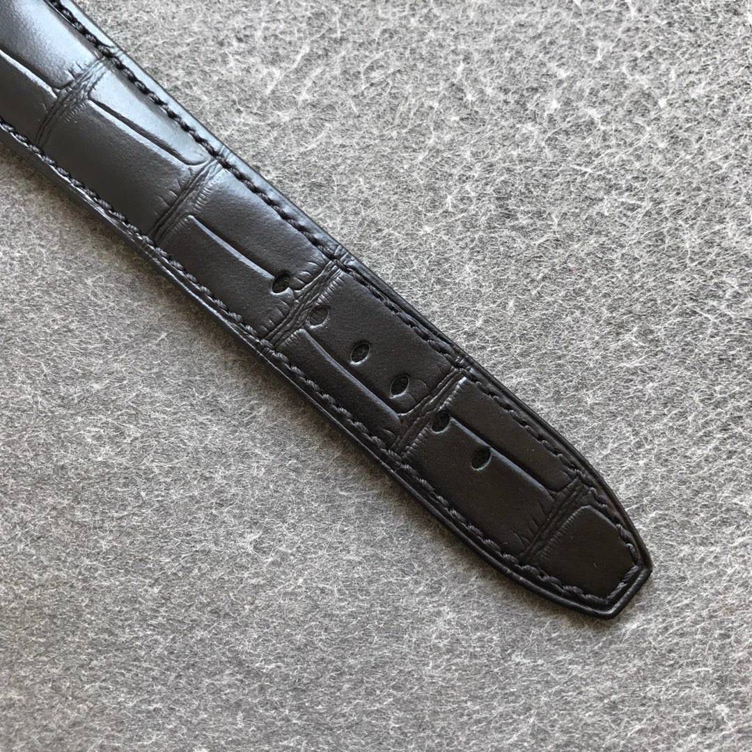 爱彼 CODE 11.59 系列自动上链腕表