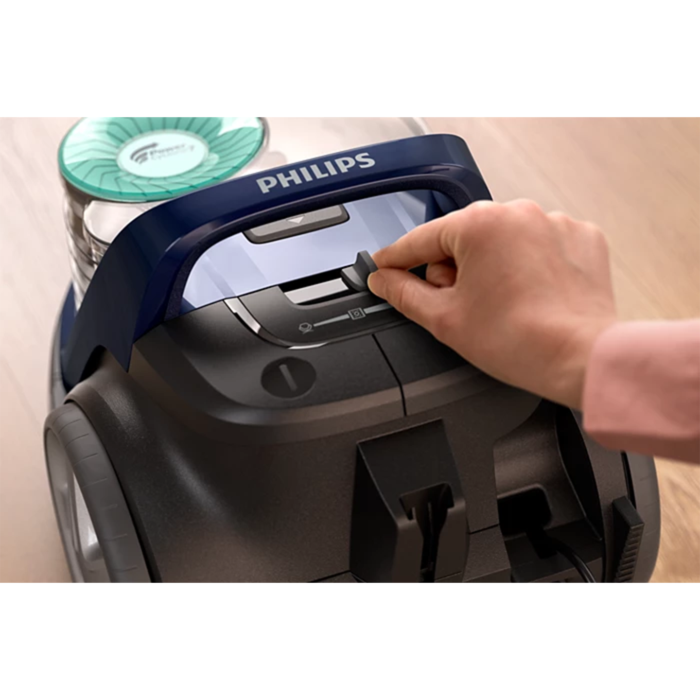 Philips 5000 Series 2000W Bagless Vacuum with Allergy H13 Filter (FC9570/62)