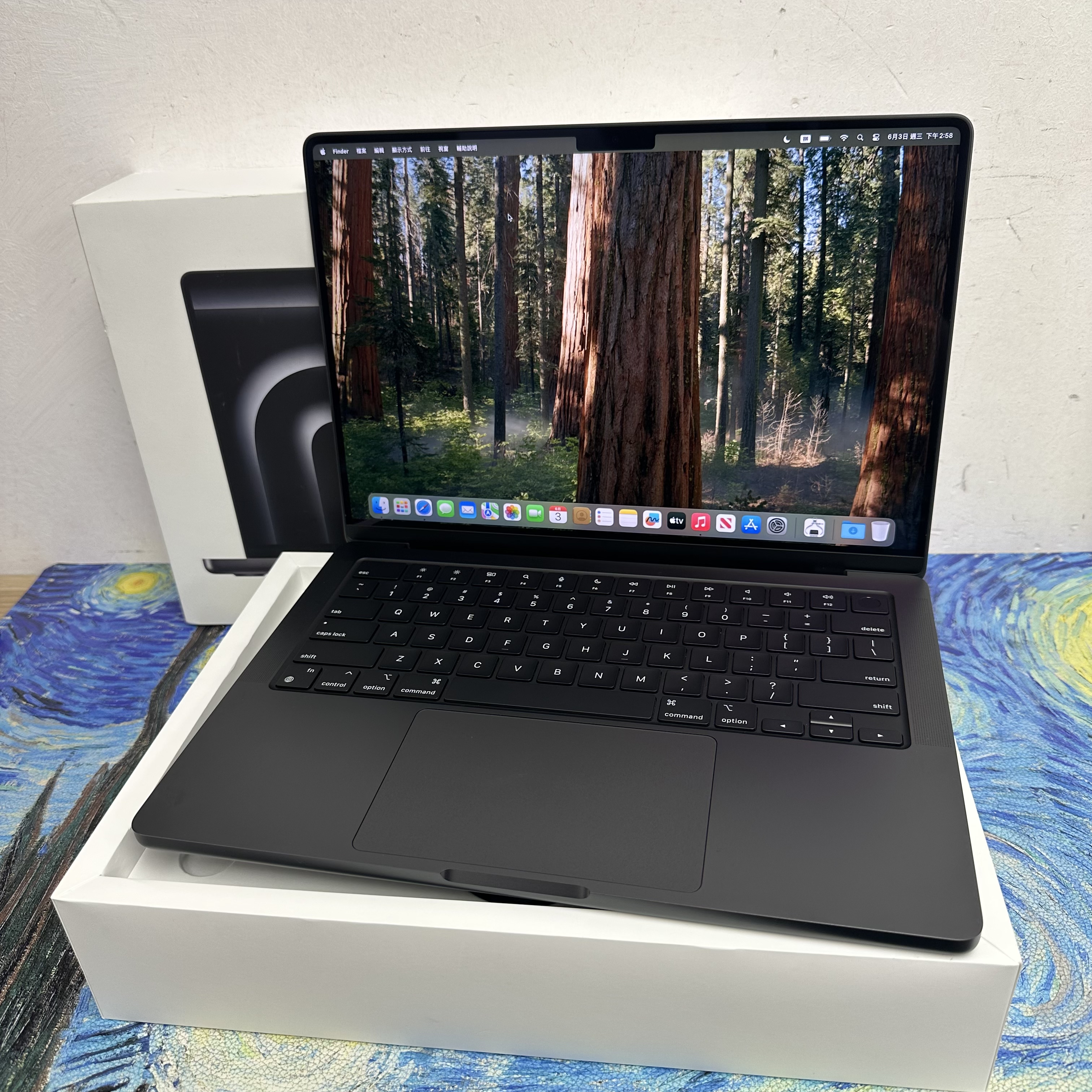 #5934 Apple MacBook M4 Pro 2024 M4 Pro CPU/24GB Ram/1TB SSD/20核心GPU/Liquid Retina XDR Mon/14吋/黑色/ MacBook Pro M4 / MacbookPro M4 Pro / Laptop / Notebook / Ultrabook / Netflix/ YouTube / Black