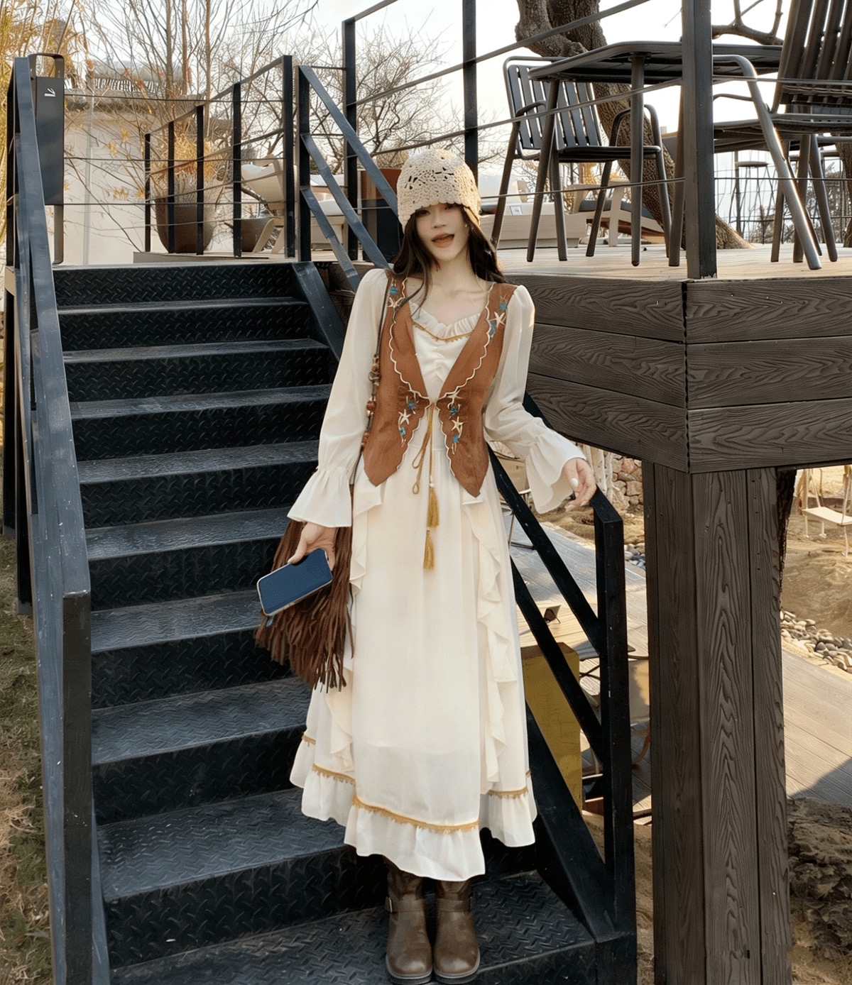 B181(8820) 波西米亚风琥珀核桃色系假两件拼卡其牛仔绒马甲长袖杏连身裙 