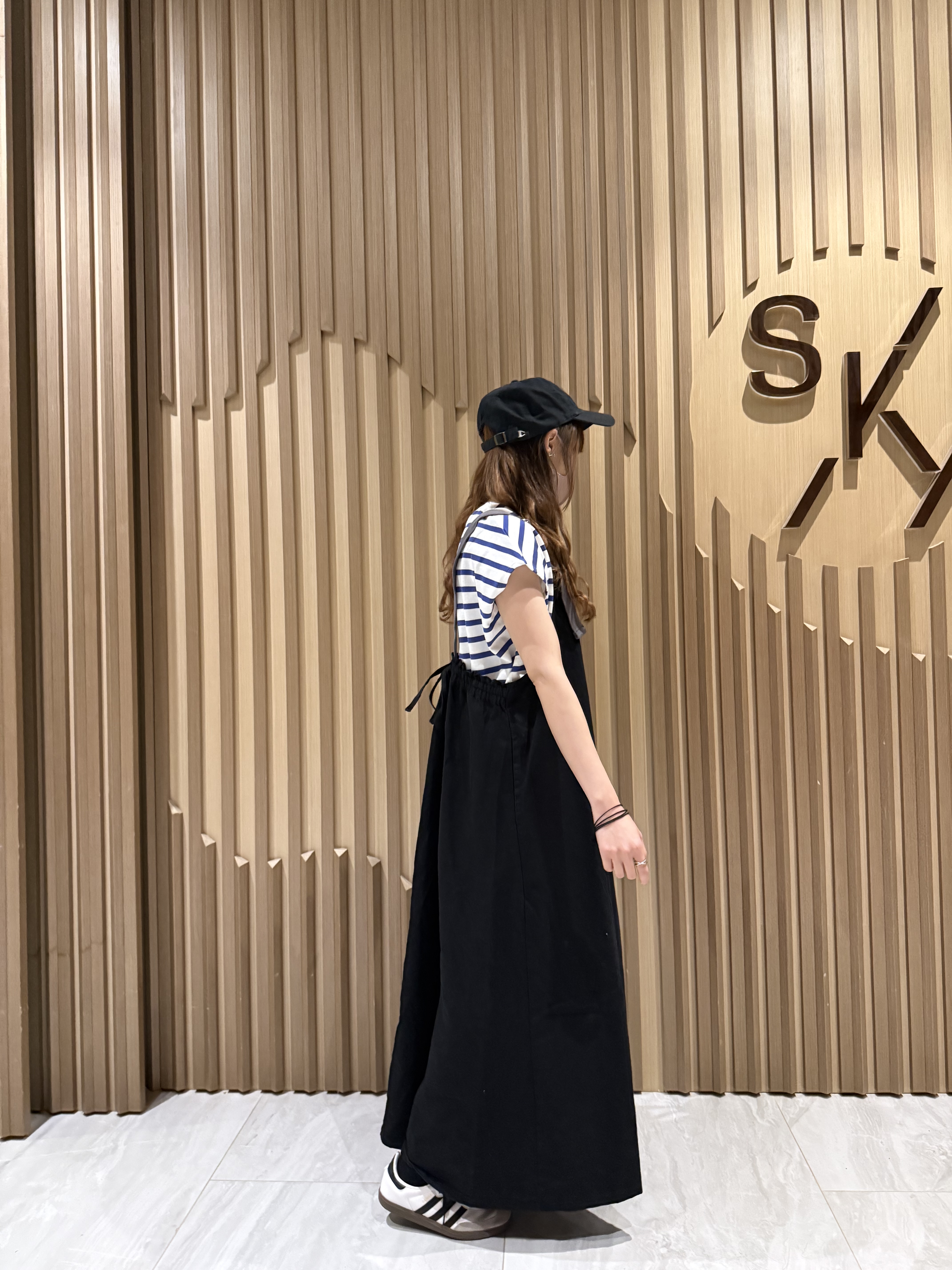 撞色肩帶工人裙（黑𝐱灰）