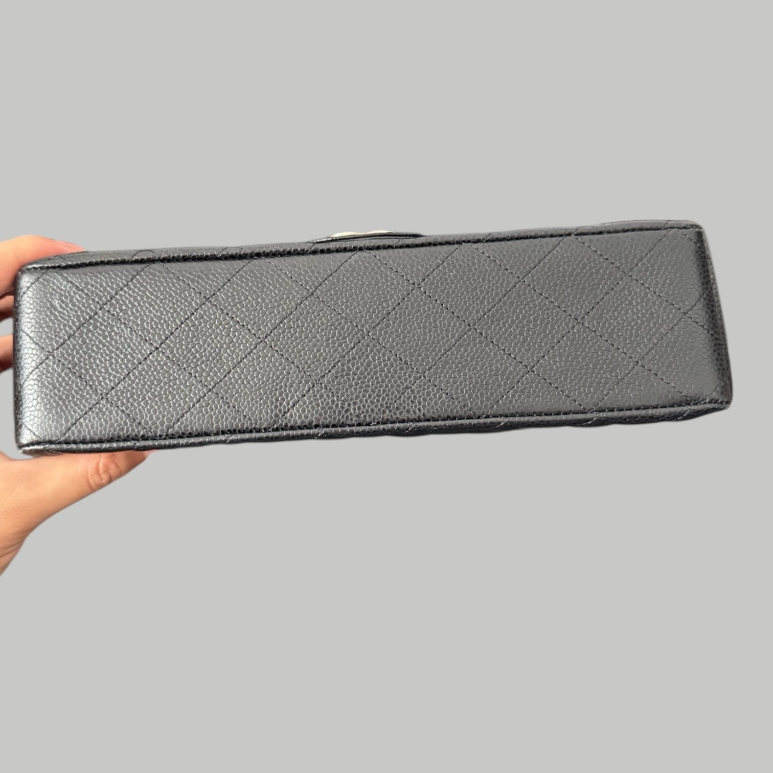 Chanel Caviar CF25 SHW