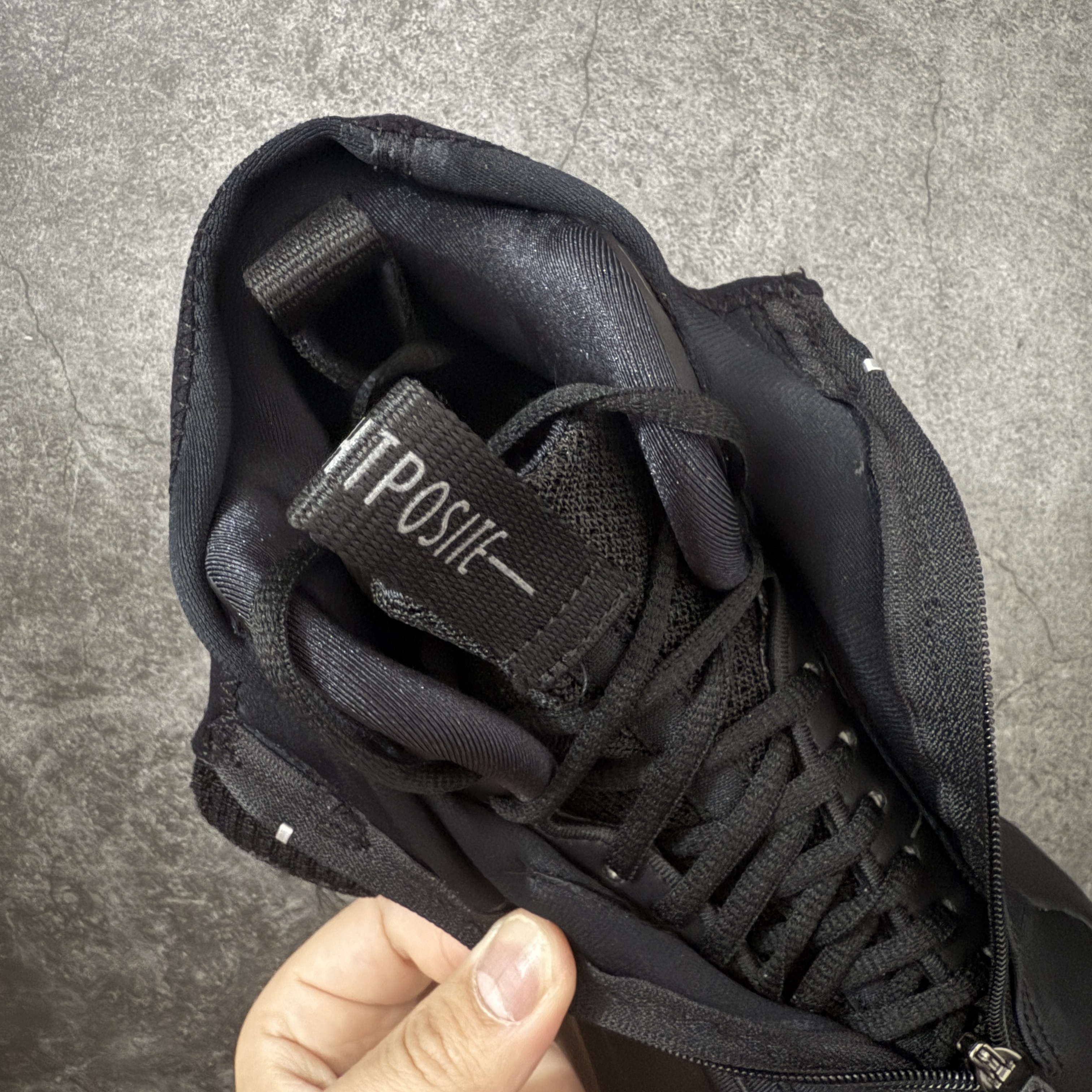 Nike Air Flightposite FV5582-001