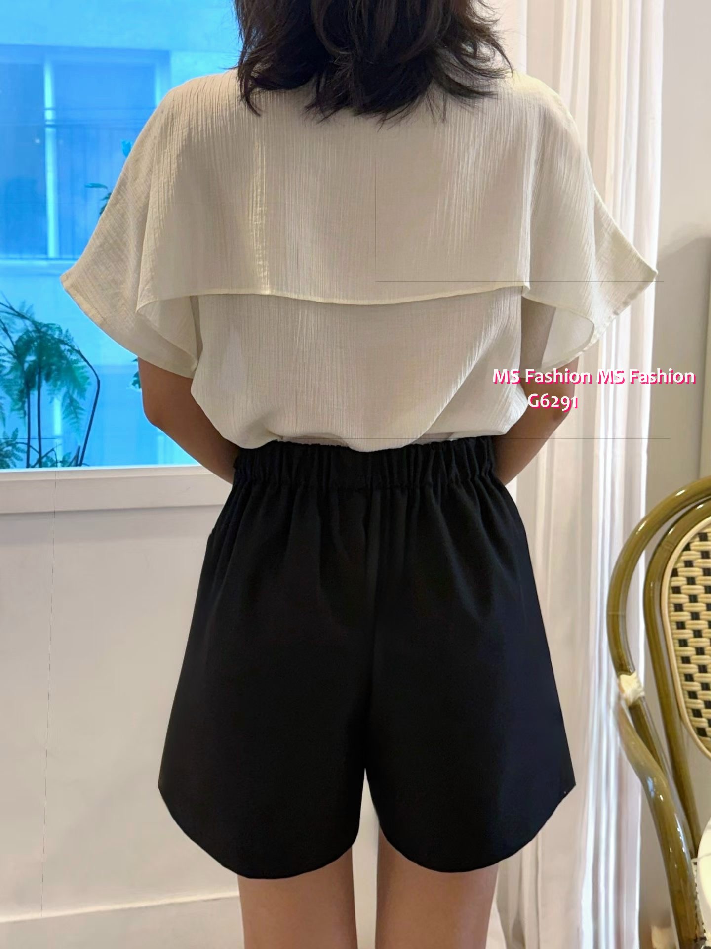 G6291 韓國🇰🇷暗紋淨色ruffle top