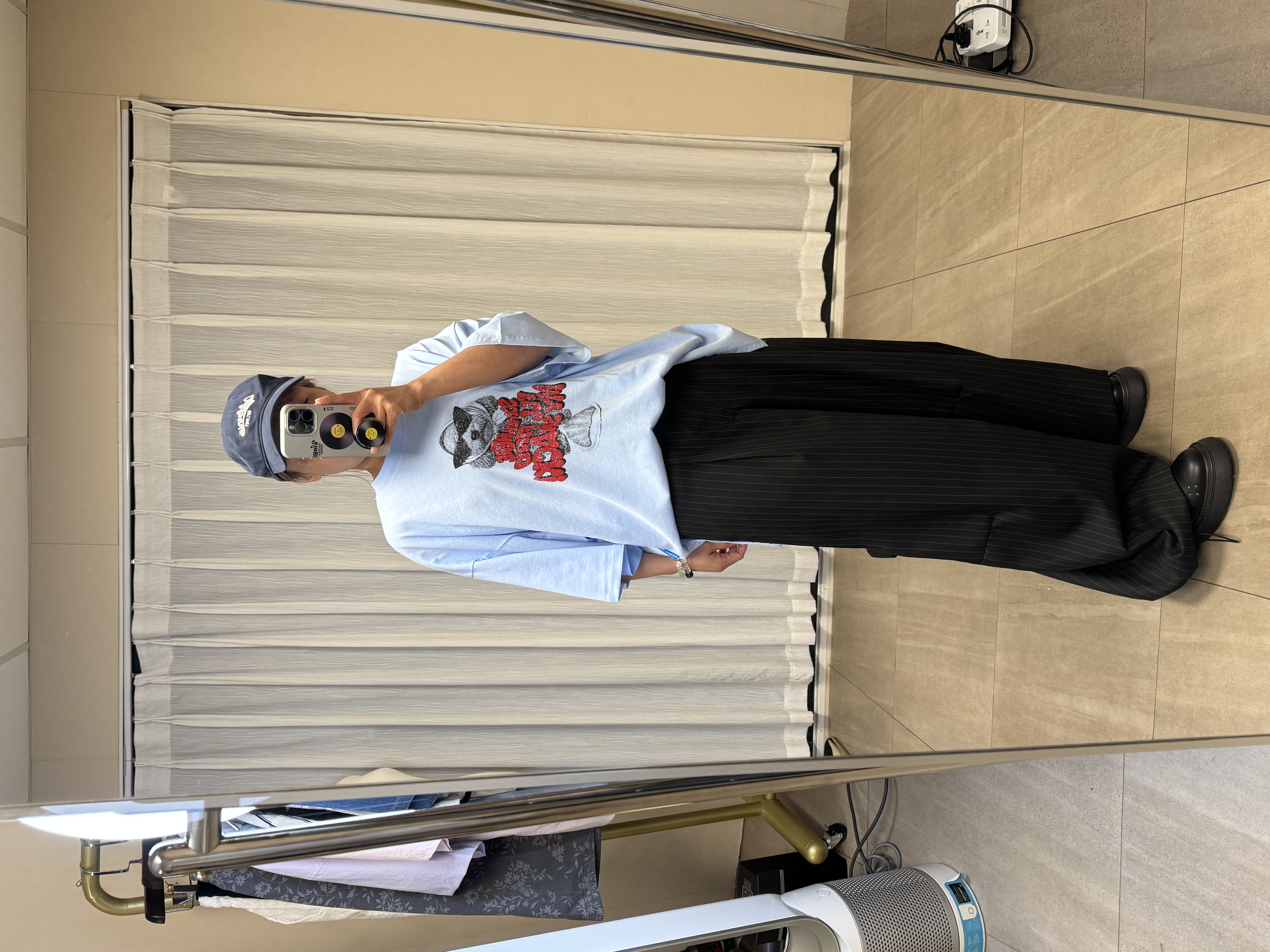 221347 狗仔Tee