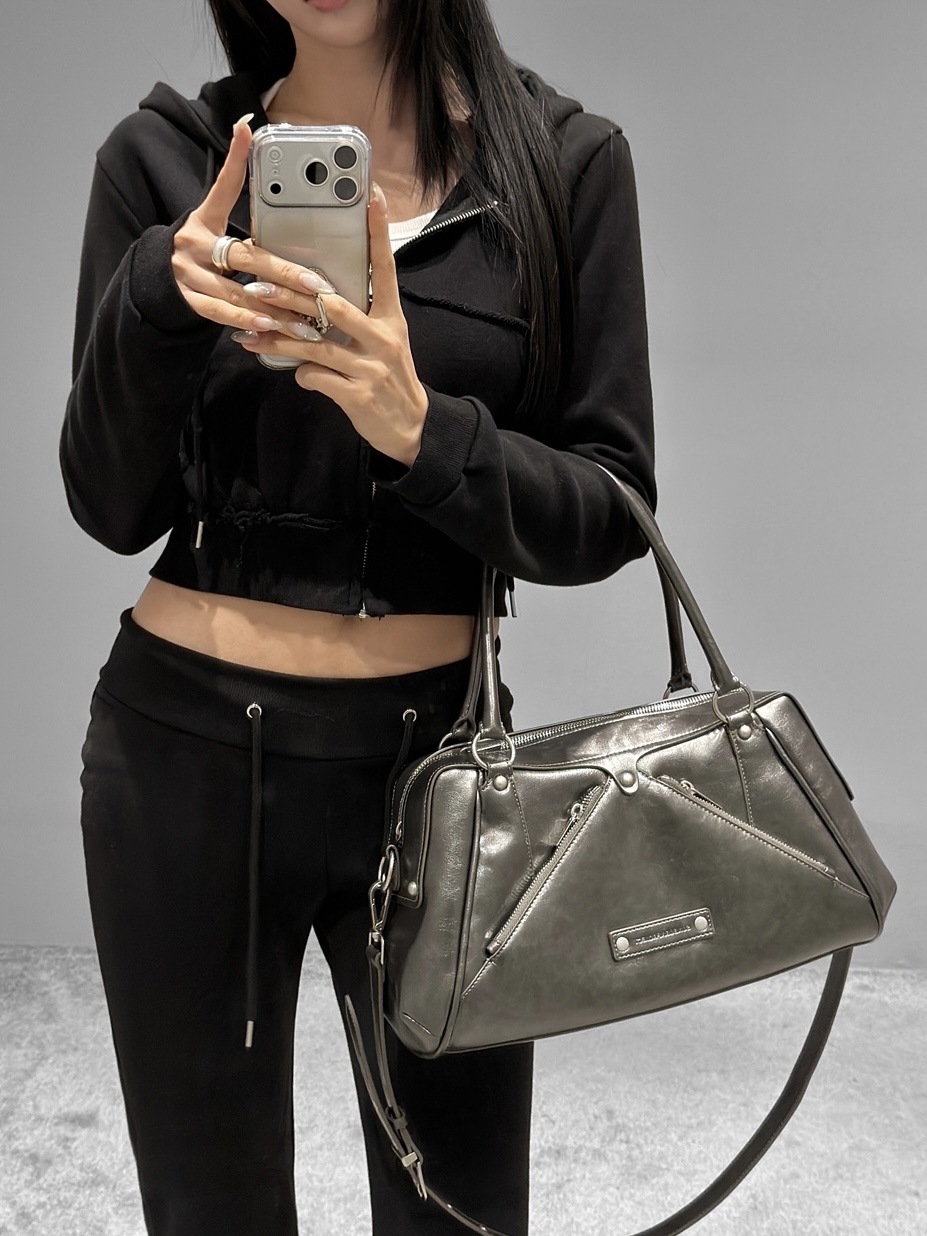 Eyelet Pocket Low Bootcut Pants