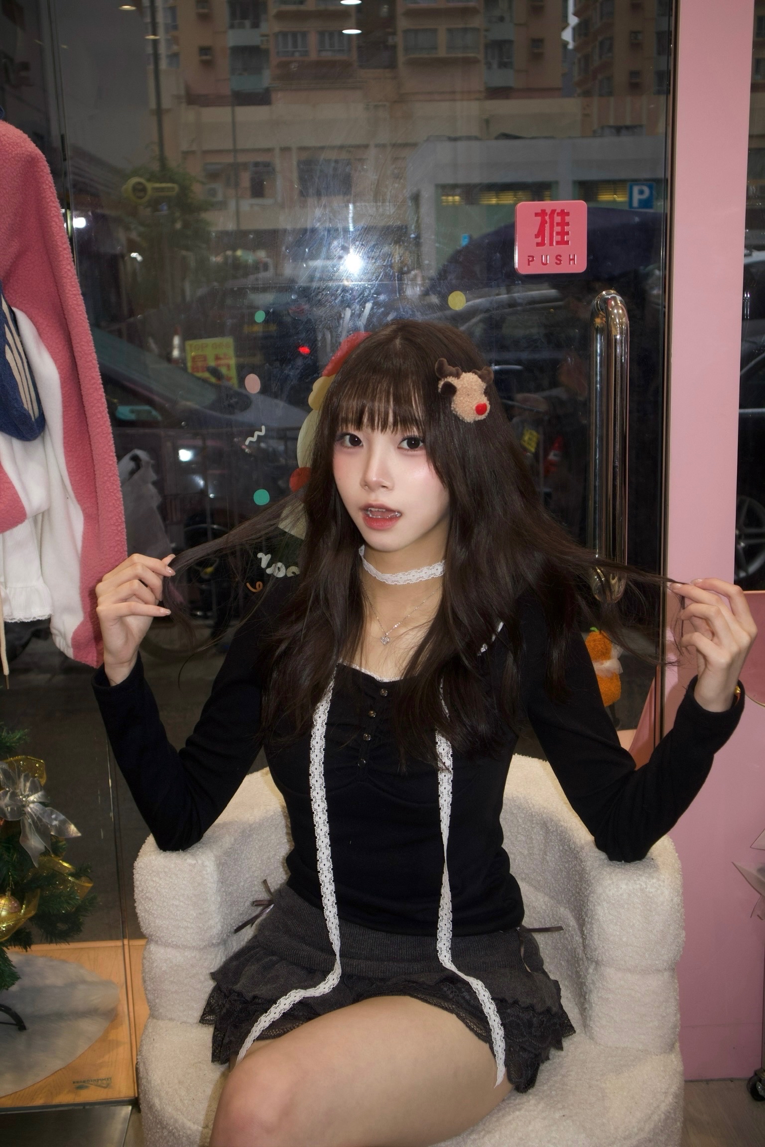 長袖款！韓國Lacy掛頸方領Top