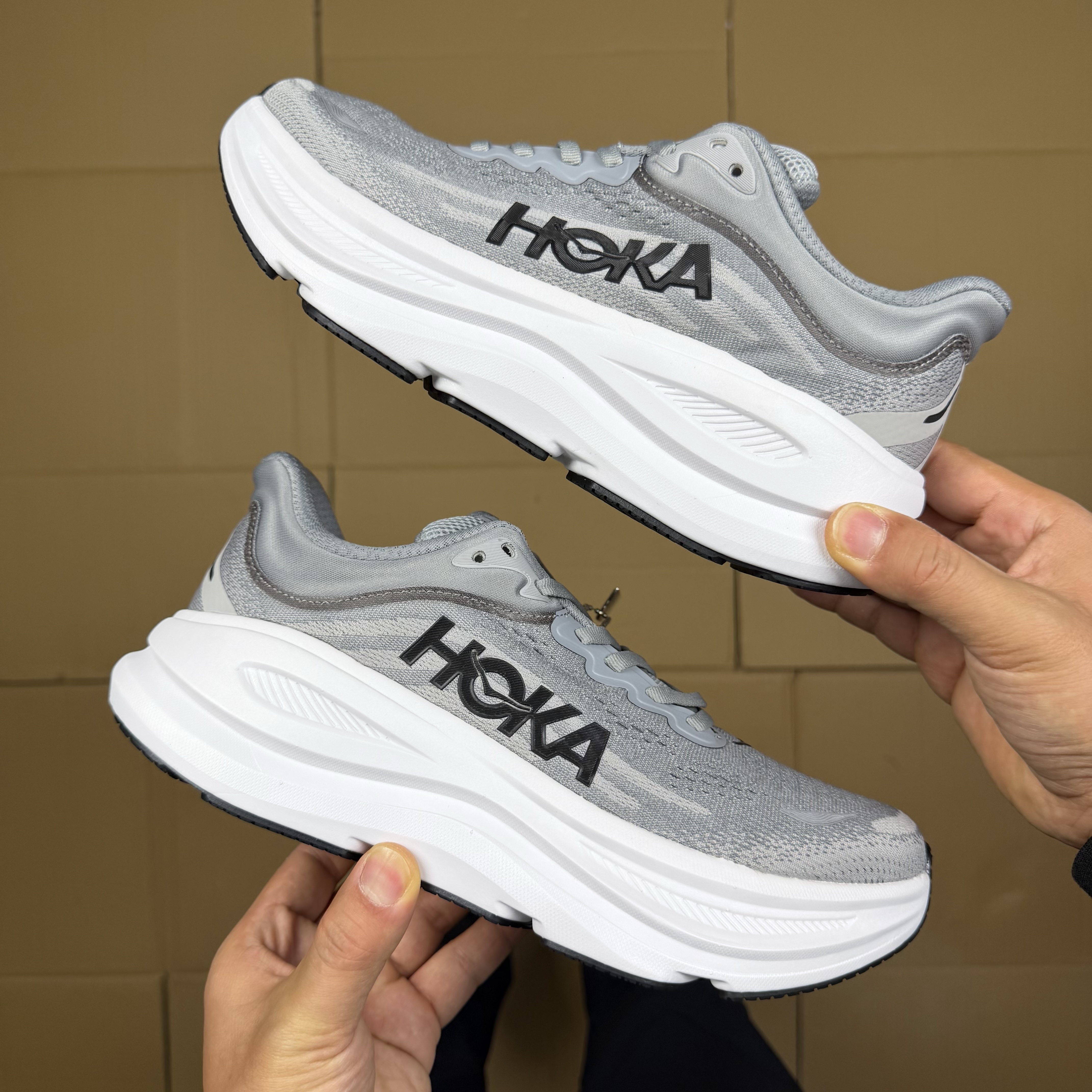 Hoka One One Bondi 9 