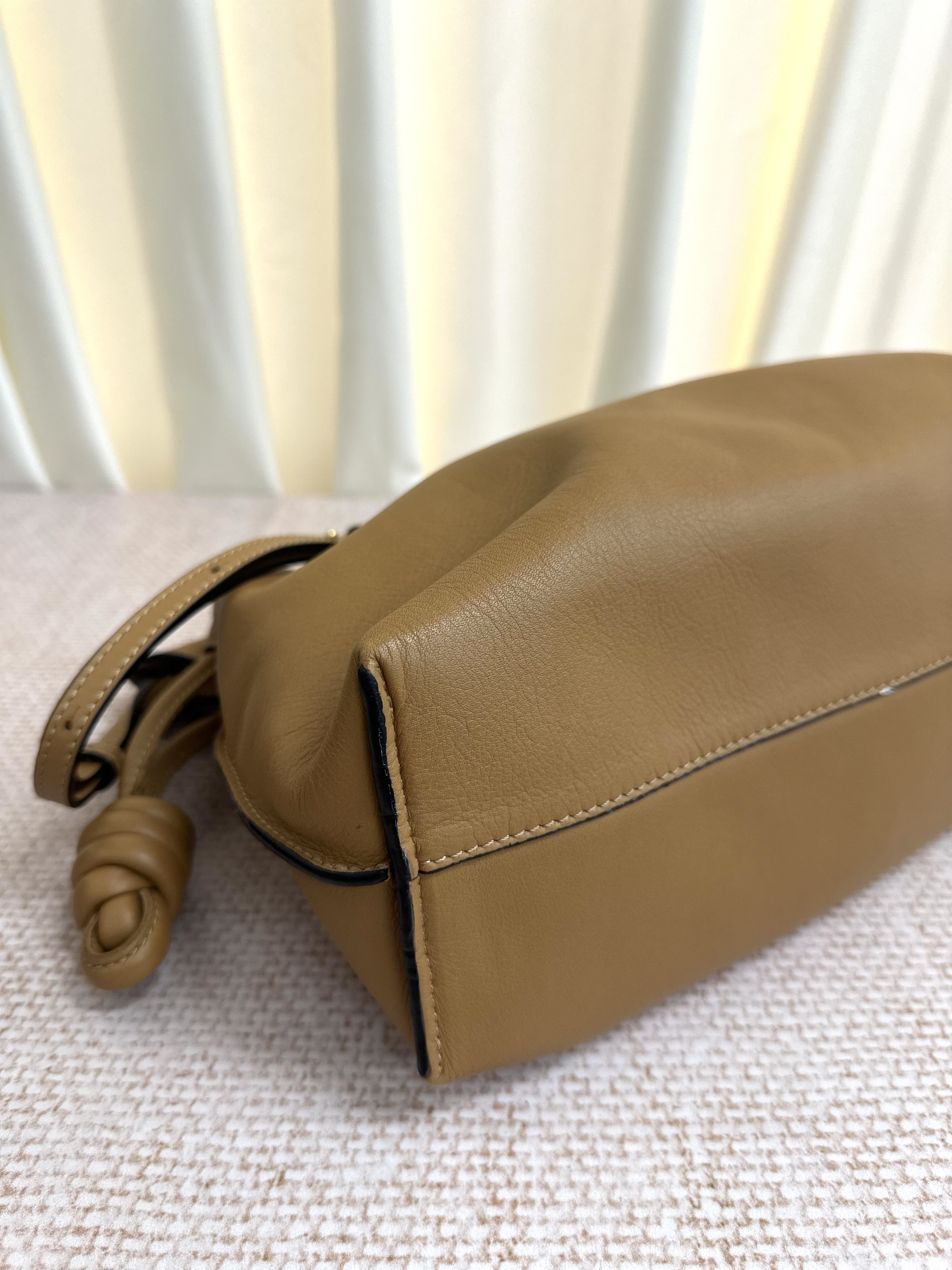 Pre-owned Loewe Flamenco clutch bag/ Product Code: 26033112