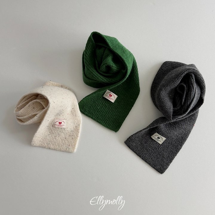 Ellymolly | Elinite muffler