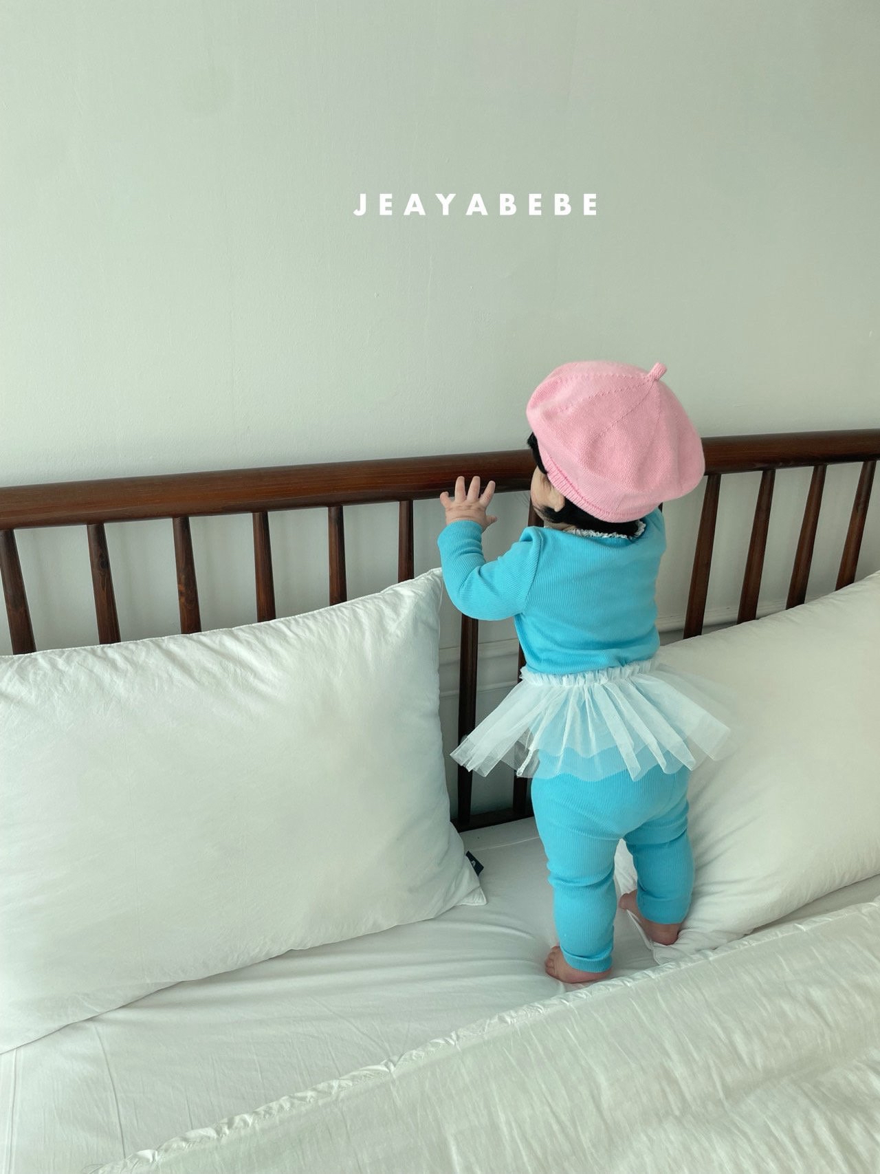 🇰🇷jeayabebe set (tee+pants)