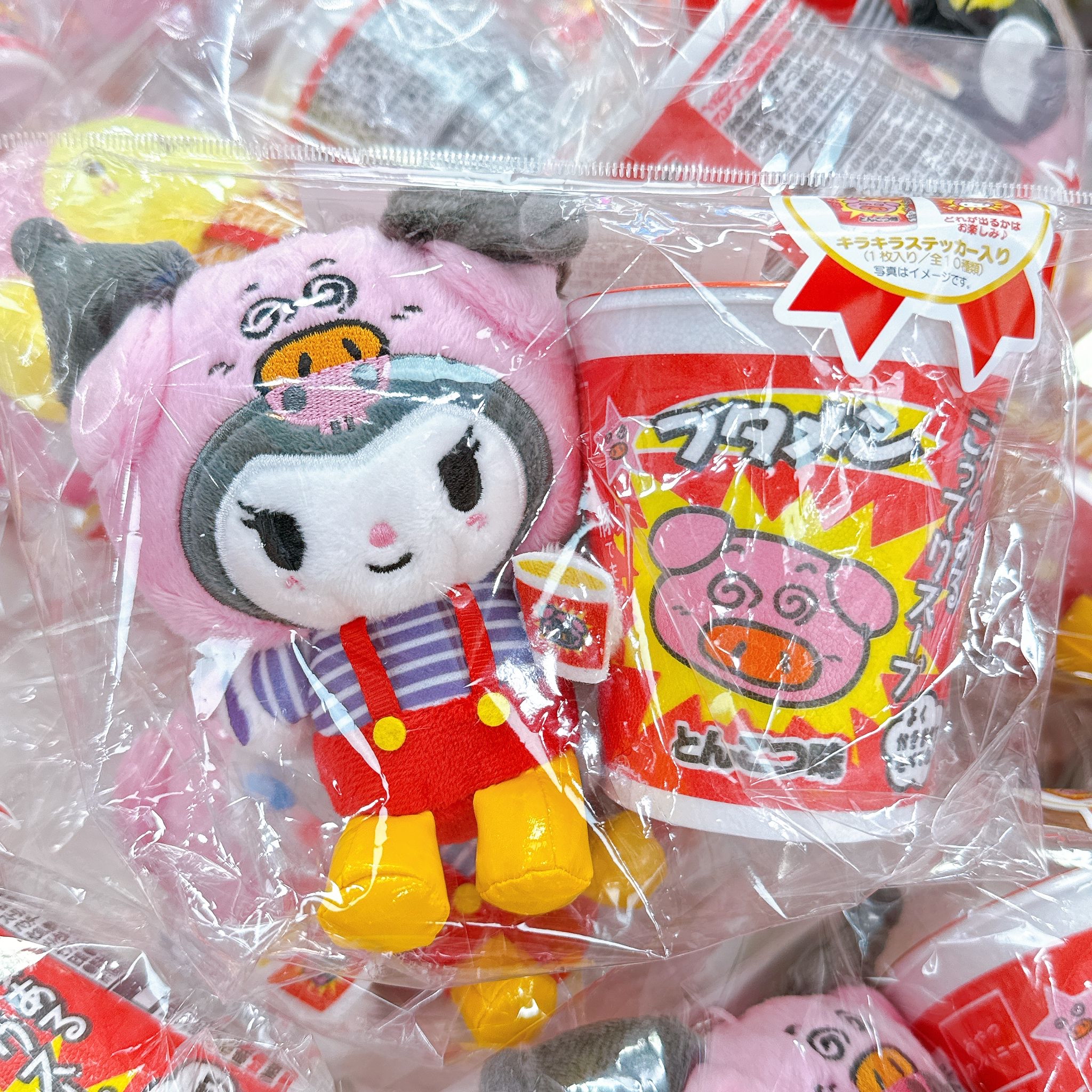 日本直送Sanrio Butaman 豬豬拉麵合作系列 公仔掛飾 附送杯麵和貼紙隨機抽出