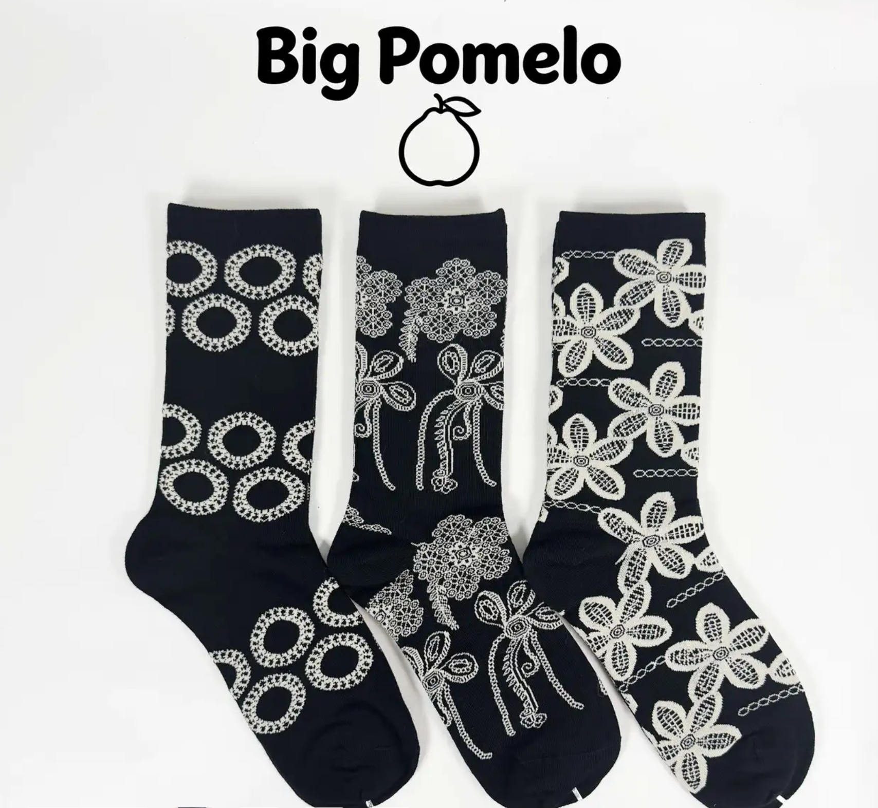 $88套4對。2套起$78套。這是一個以「將藝術穿在腳上」為核心理念的創意襪類品牌。