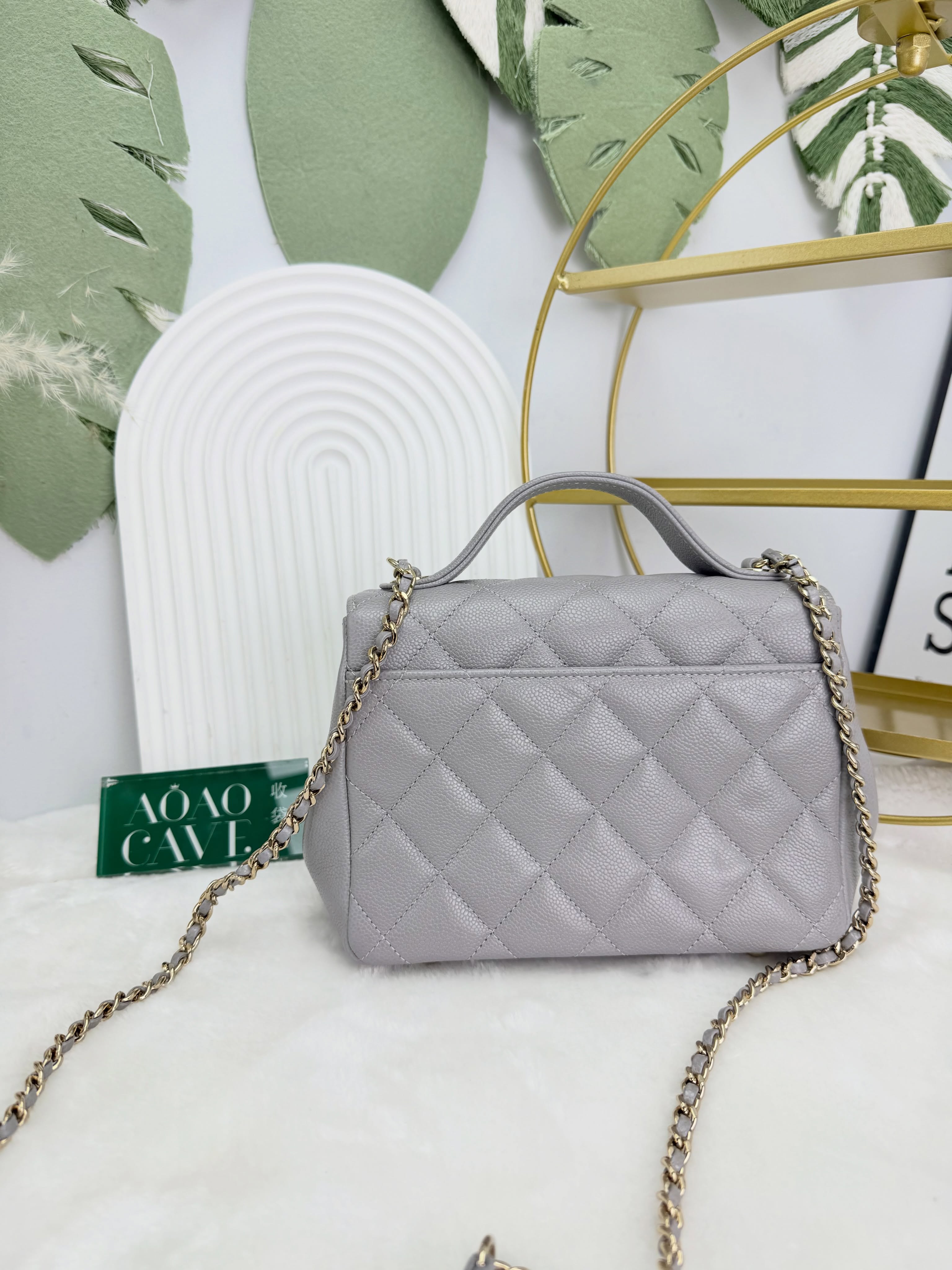 Chanel👜 PRE OWNED 🛍️Business Affinity Flap Bag with Top Handle 淡灰色 晶片款 全套🩶
