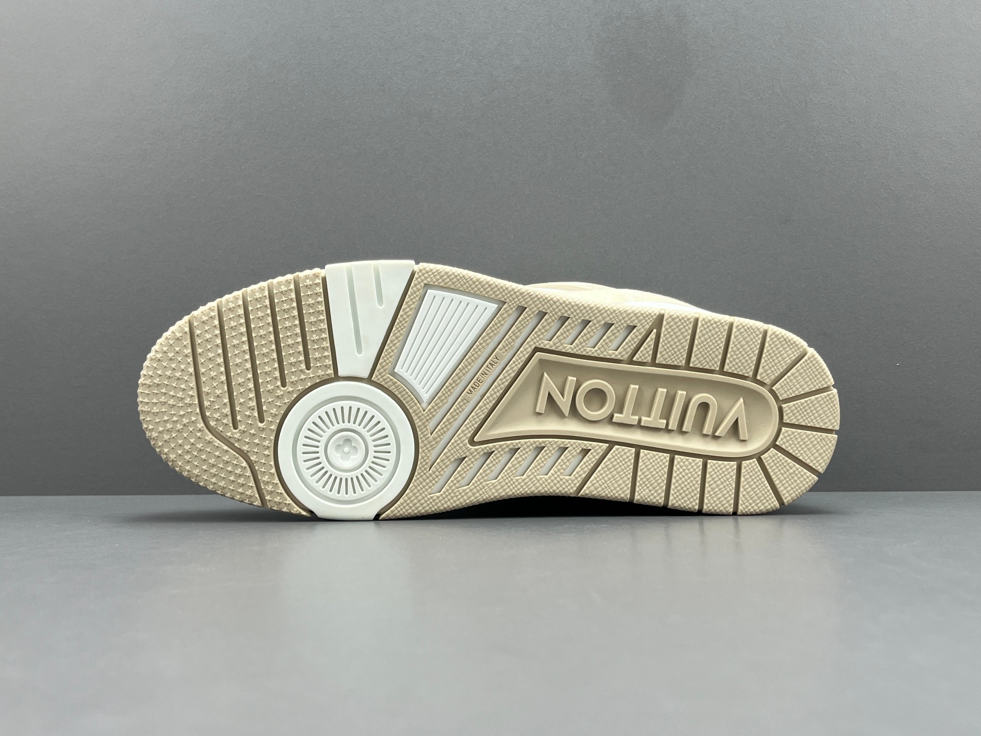 Louis Vuitton LV Trainer