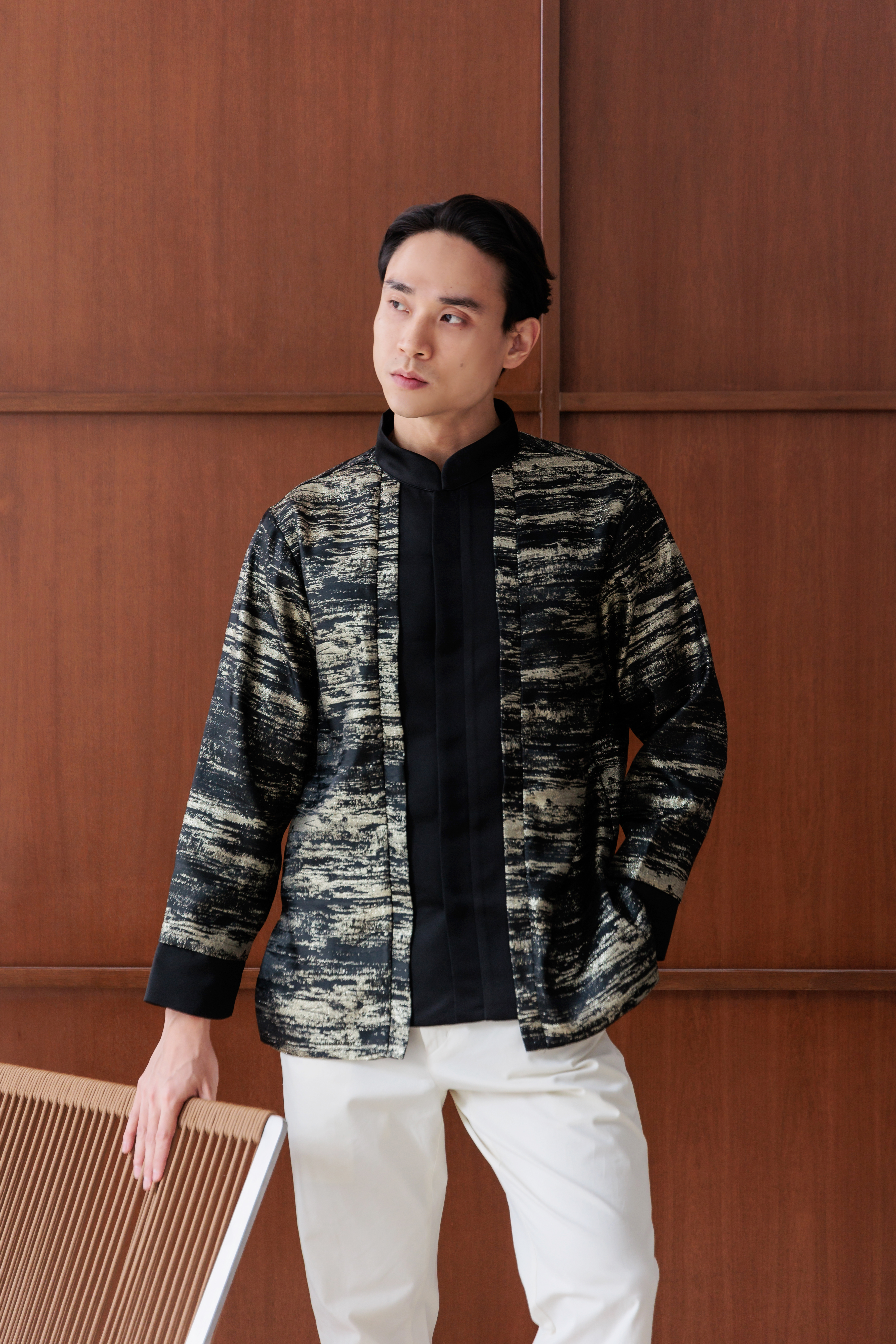 【Pre- Order】Cinematic Gold Grunge Shirt  鎏金韶华 IW007