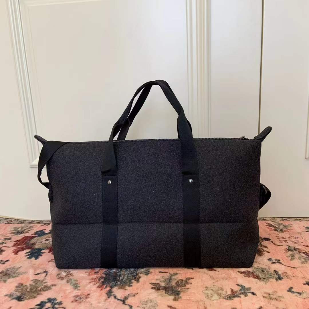 預訂 COACH 香水GWP旅行袋 