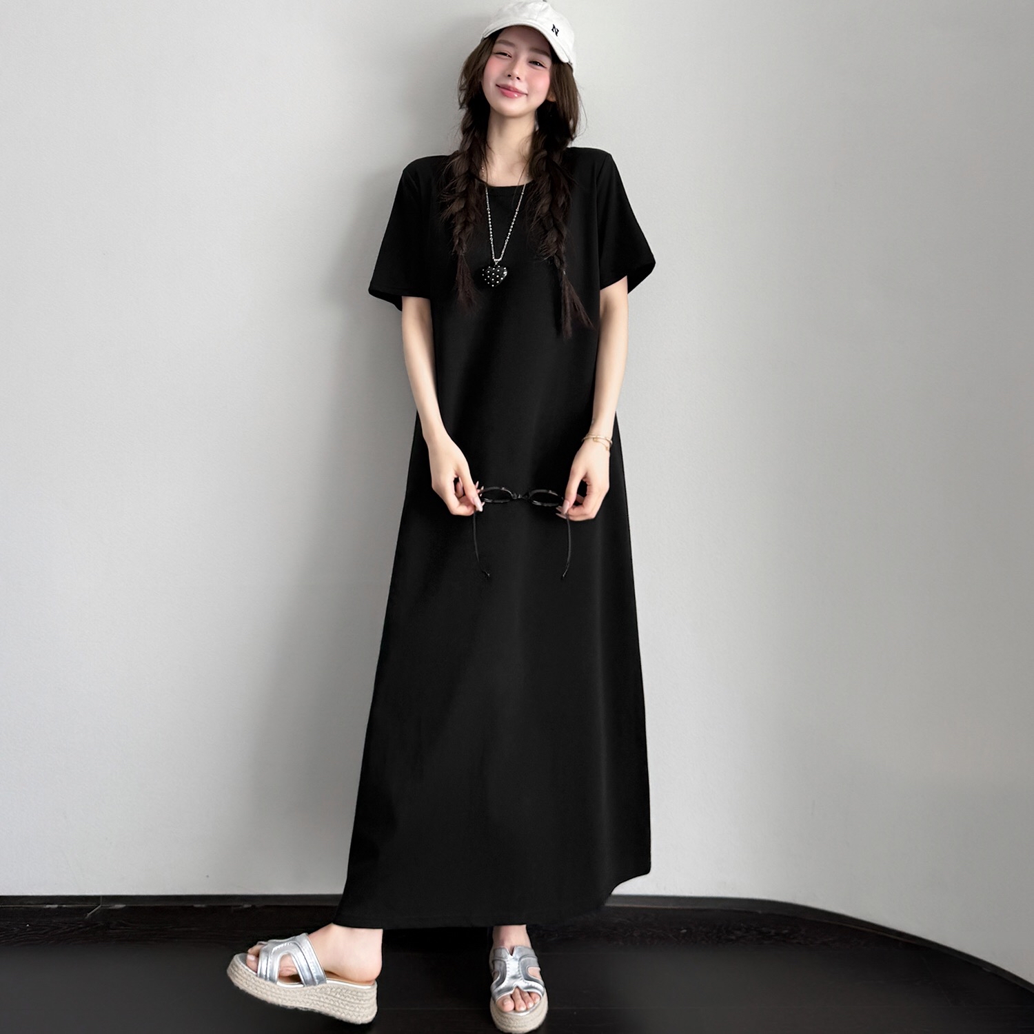 B253(61155) 韩版极简风气质圆领短袖黑橄榄绿连身裙