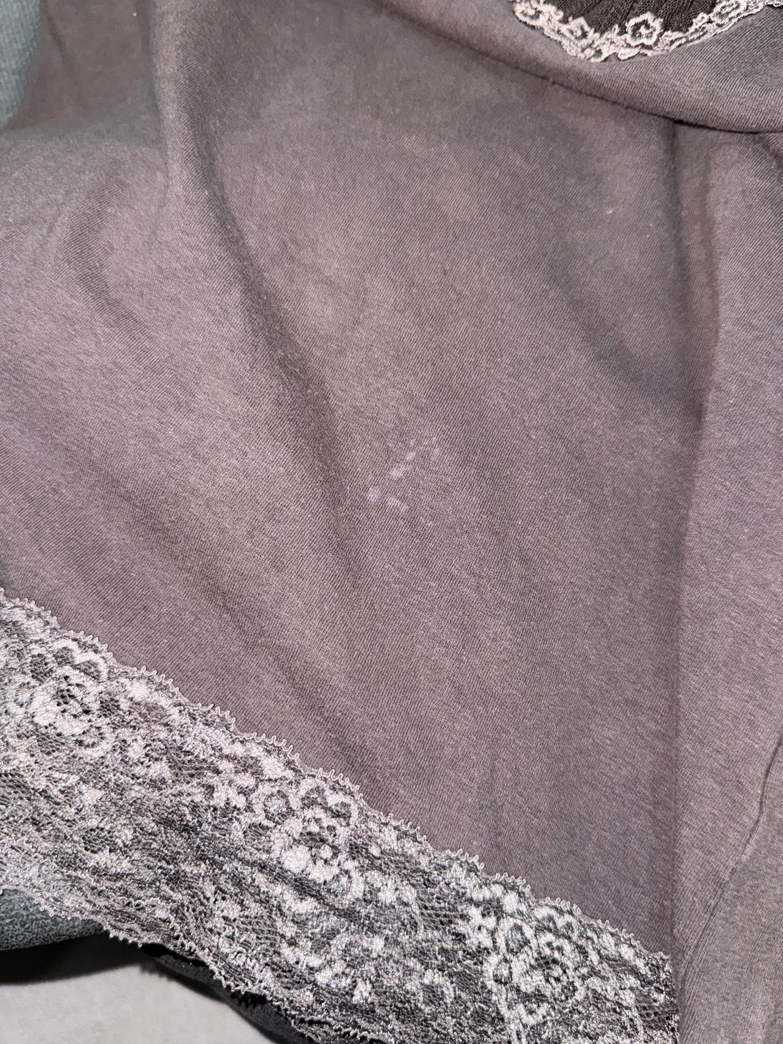 Coquette Aesthetic Lace-Trimmed Tank Top in Charcoal