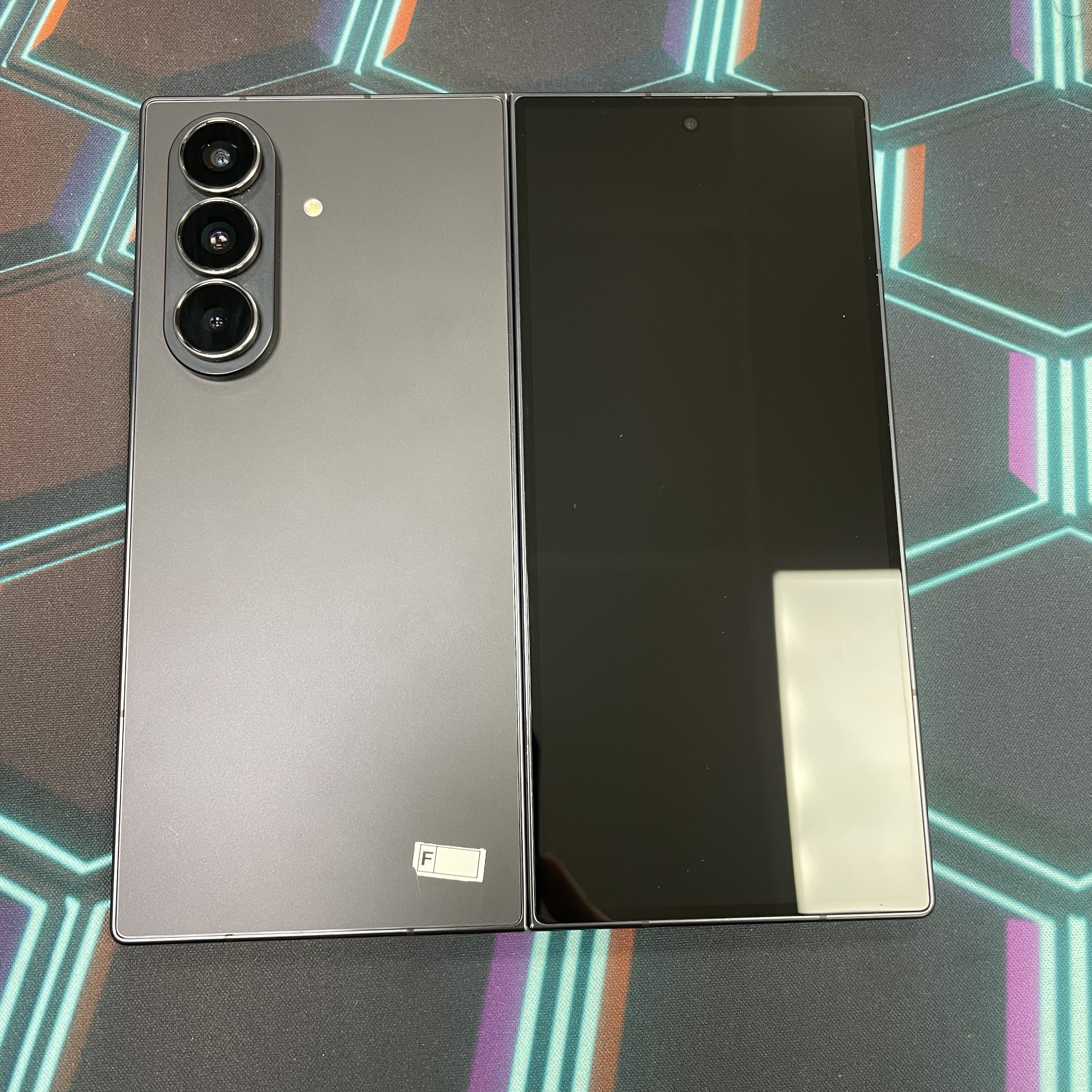 *7565 Galaxy Z Fold 7 勁靚機 12+512GB 黑色 black