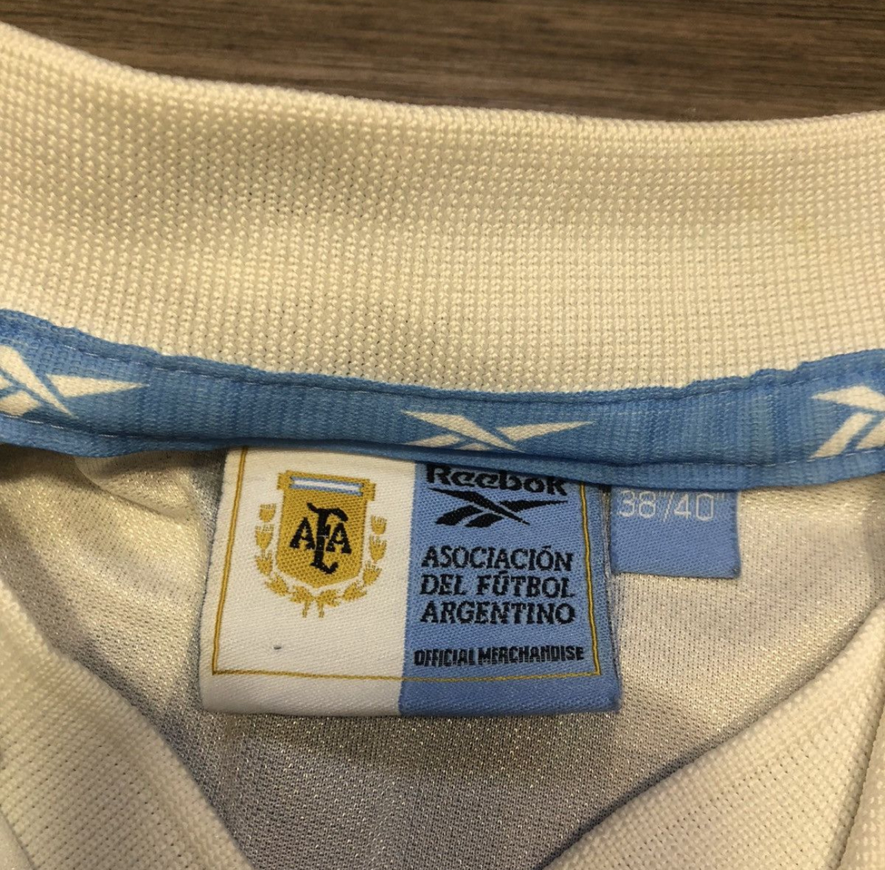 Argentina 99/00 home shirt #5 Cambiasso