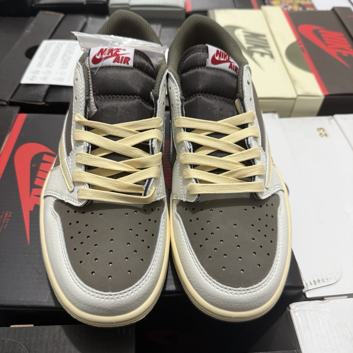 Travis Scott x Air Jordan 1 Low OG "Reverse Mocha" DM7866-162