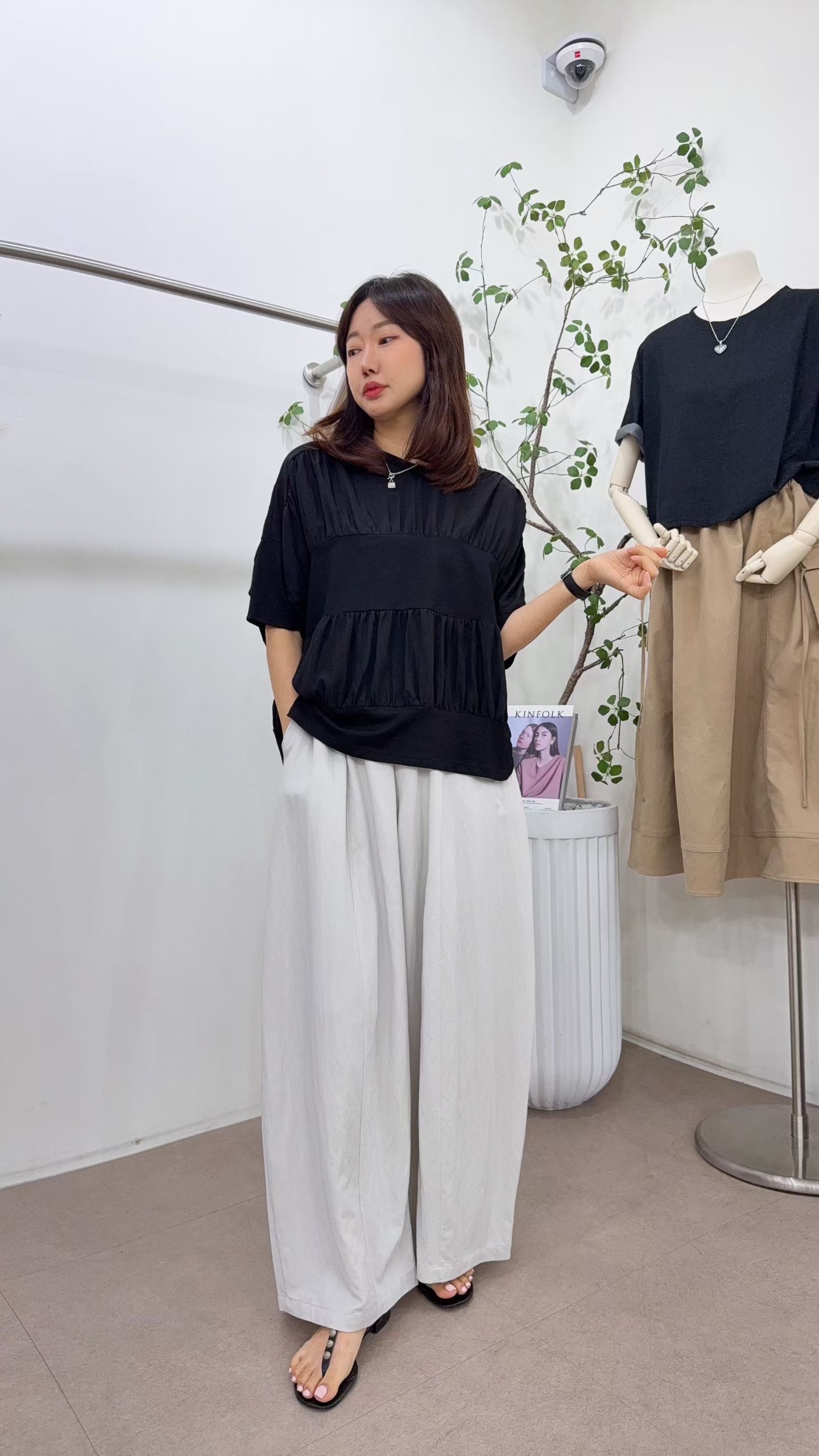 CH8 雙層抓皺層次寬版top