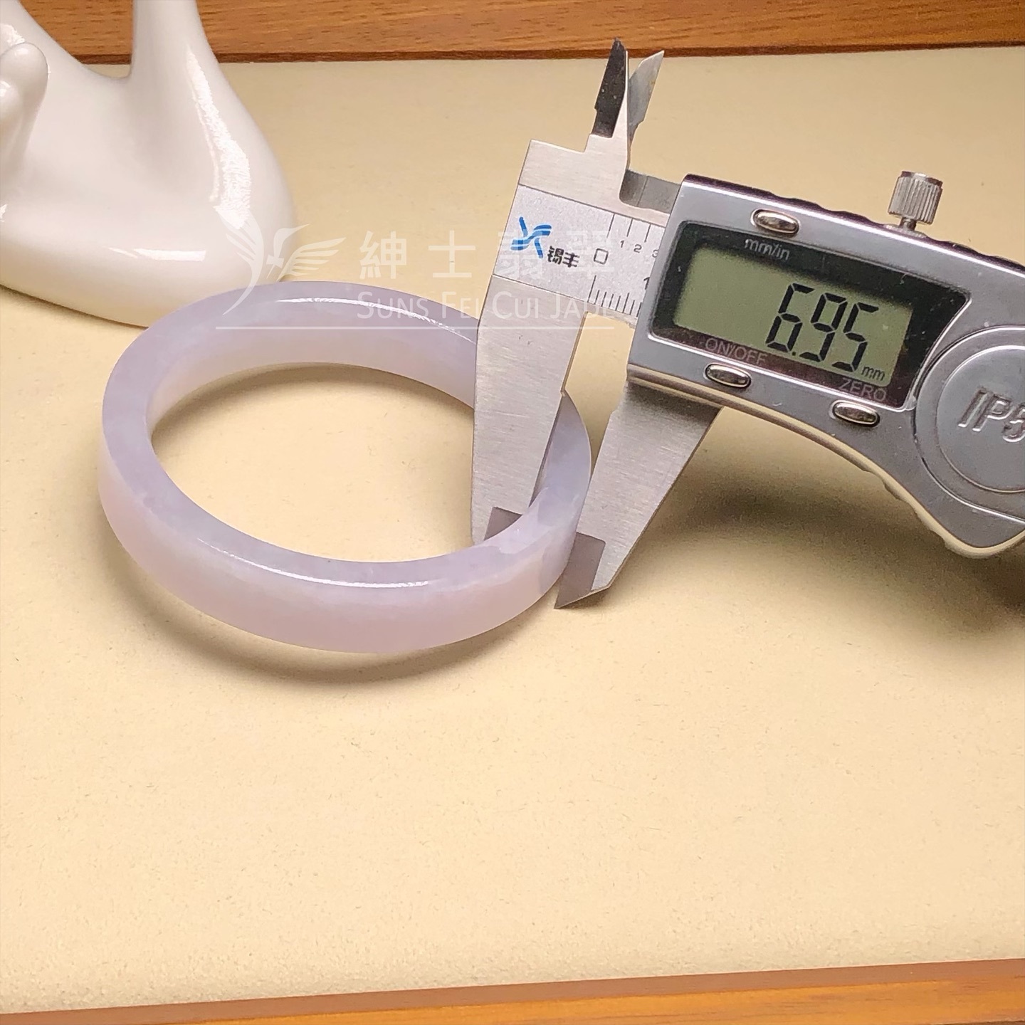 木那姐堆方鐲53.6mm